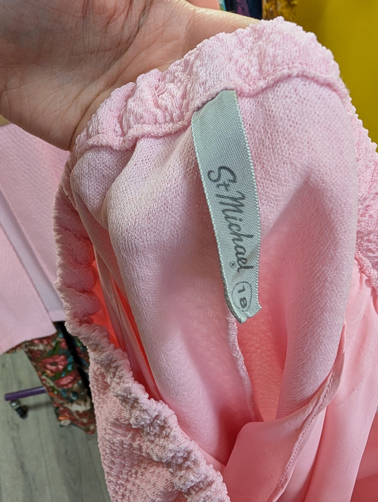 1960s St Michael pink crimplene skirt suit - M/12/14