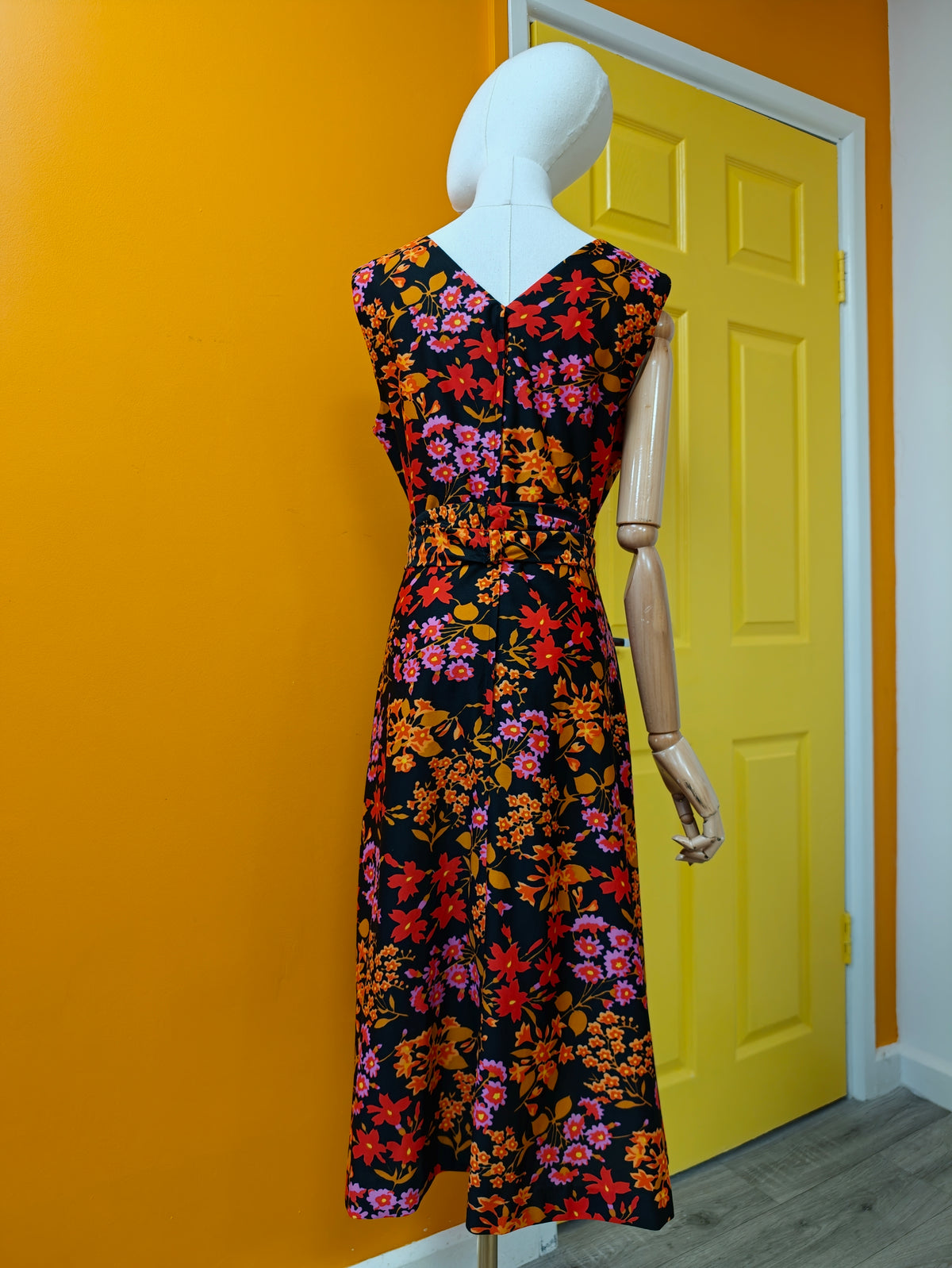 1970s Lenoir Original by Avron floral dress - M/14