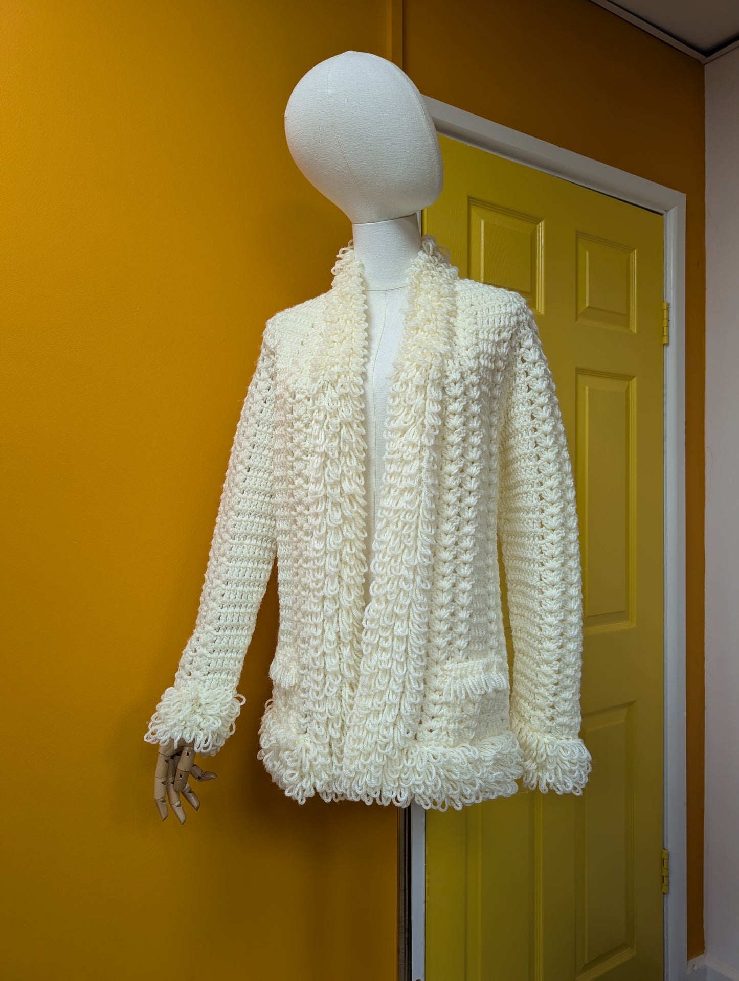 1970s crocheted loop stitch cardigan - XS/S