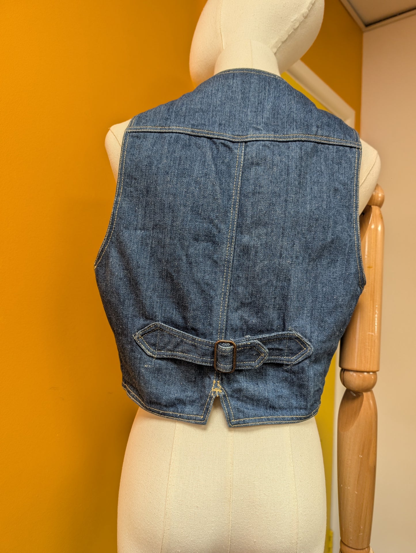 Deadstock 1970s Lee Cooper waistcoat