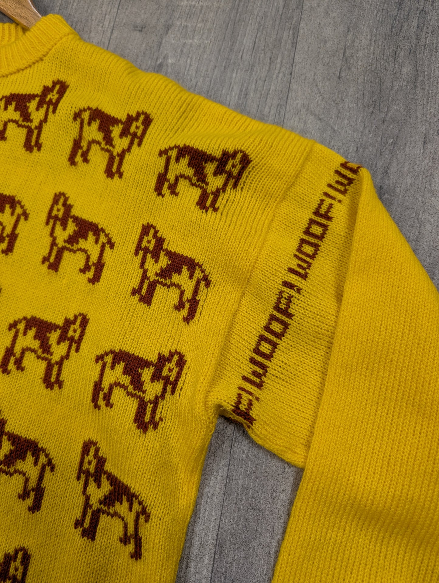 Woof! Yellow knitted dog jumper