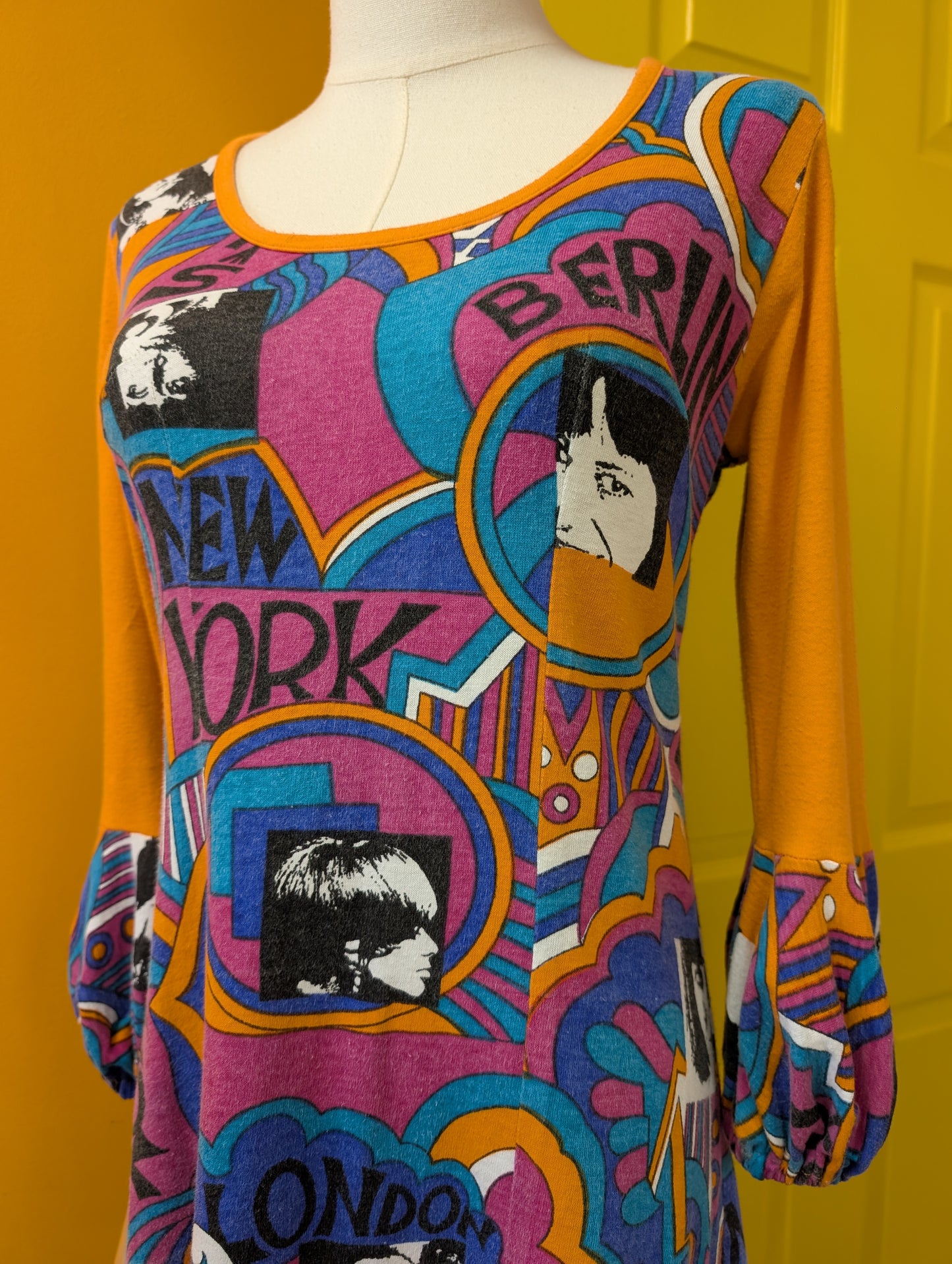 1970s Fasching Karneval novelty print cotton mini dress - XS/S