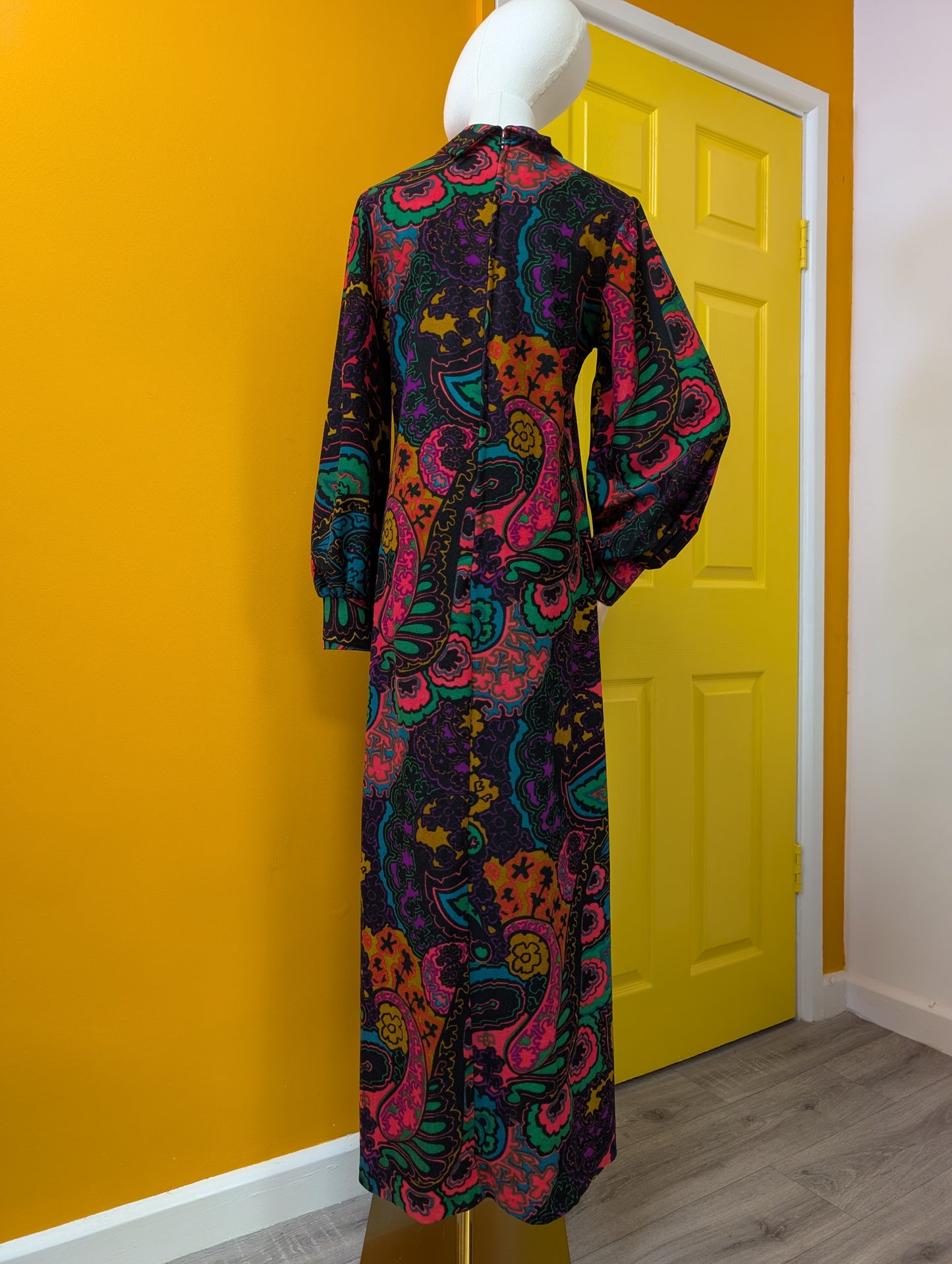 1970s psychedelic paisley maxi dress - M/12