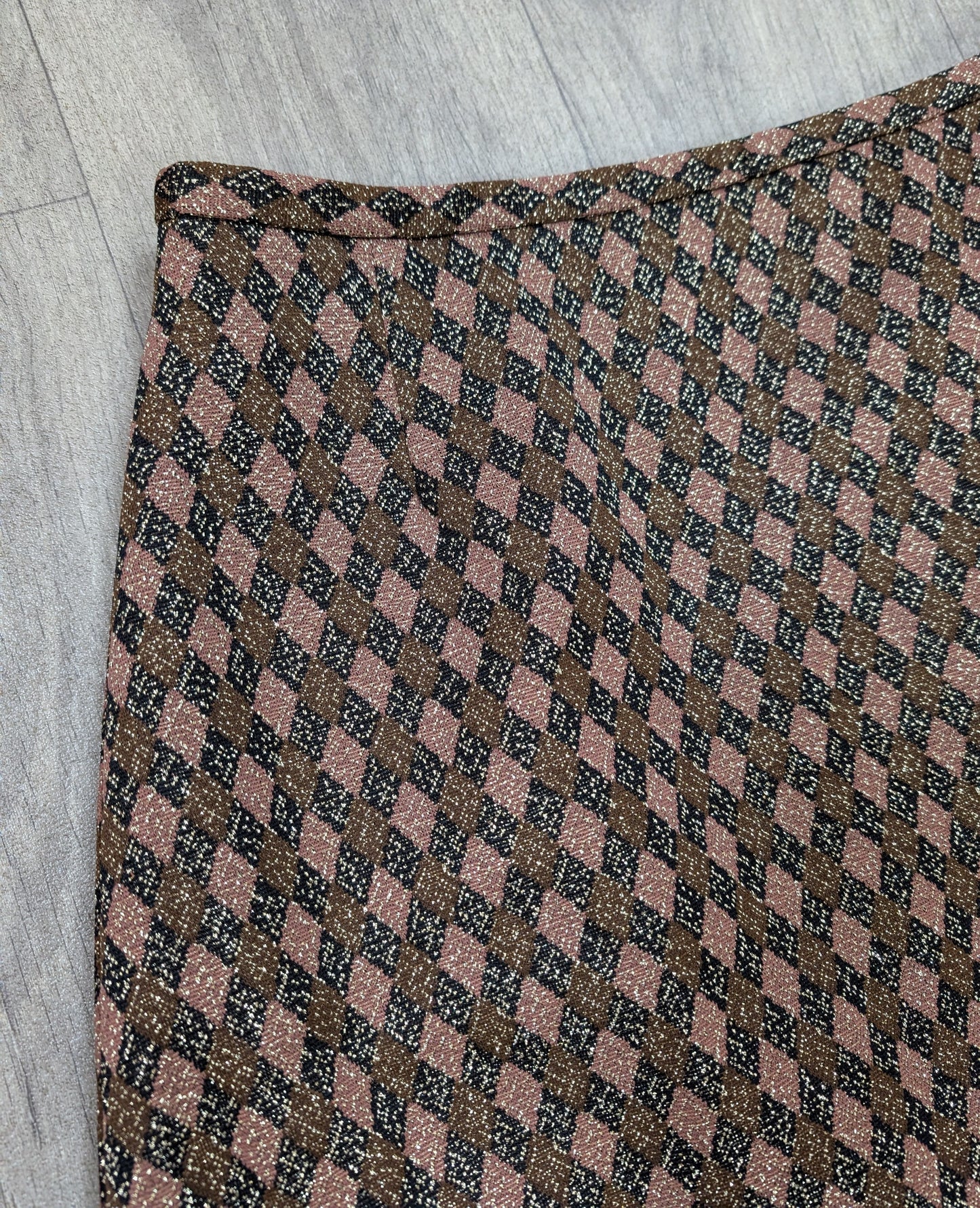 1970s Dereta gold lurex maxi skirt - 29" waist