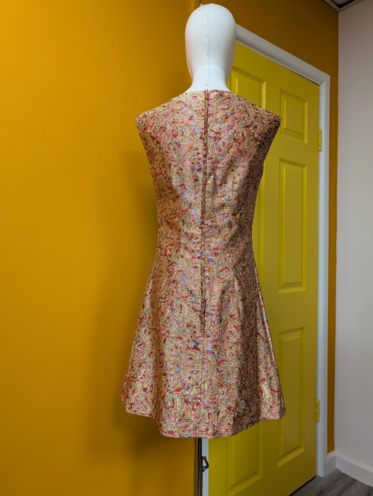 1960s Bernard Freres pink & gold sparkly dress - S/8/10