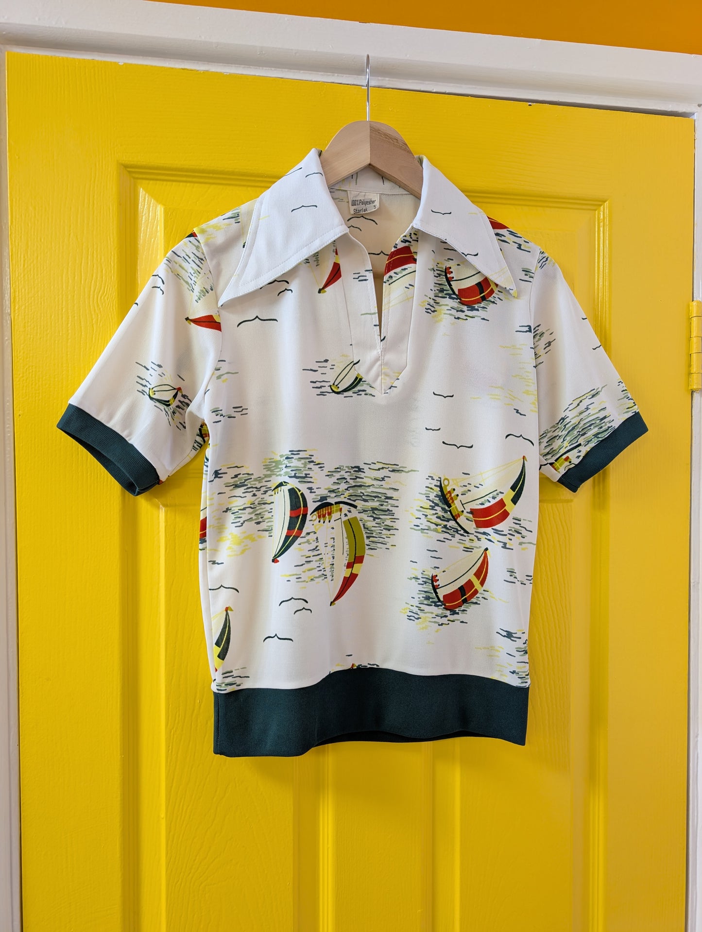 1970s novelty nautical boat print shirt