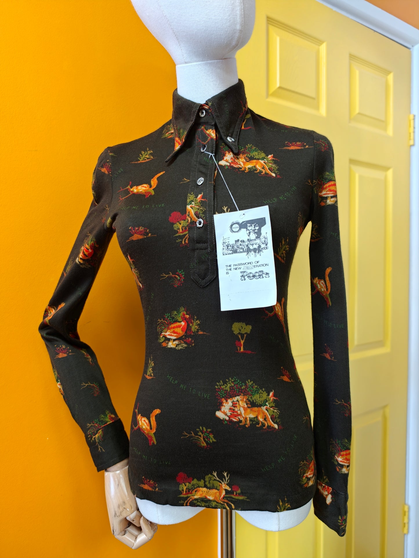 Deadstock 1970s Pooh novelty print 'Help me to live' shirt - XS