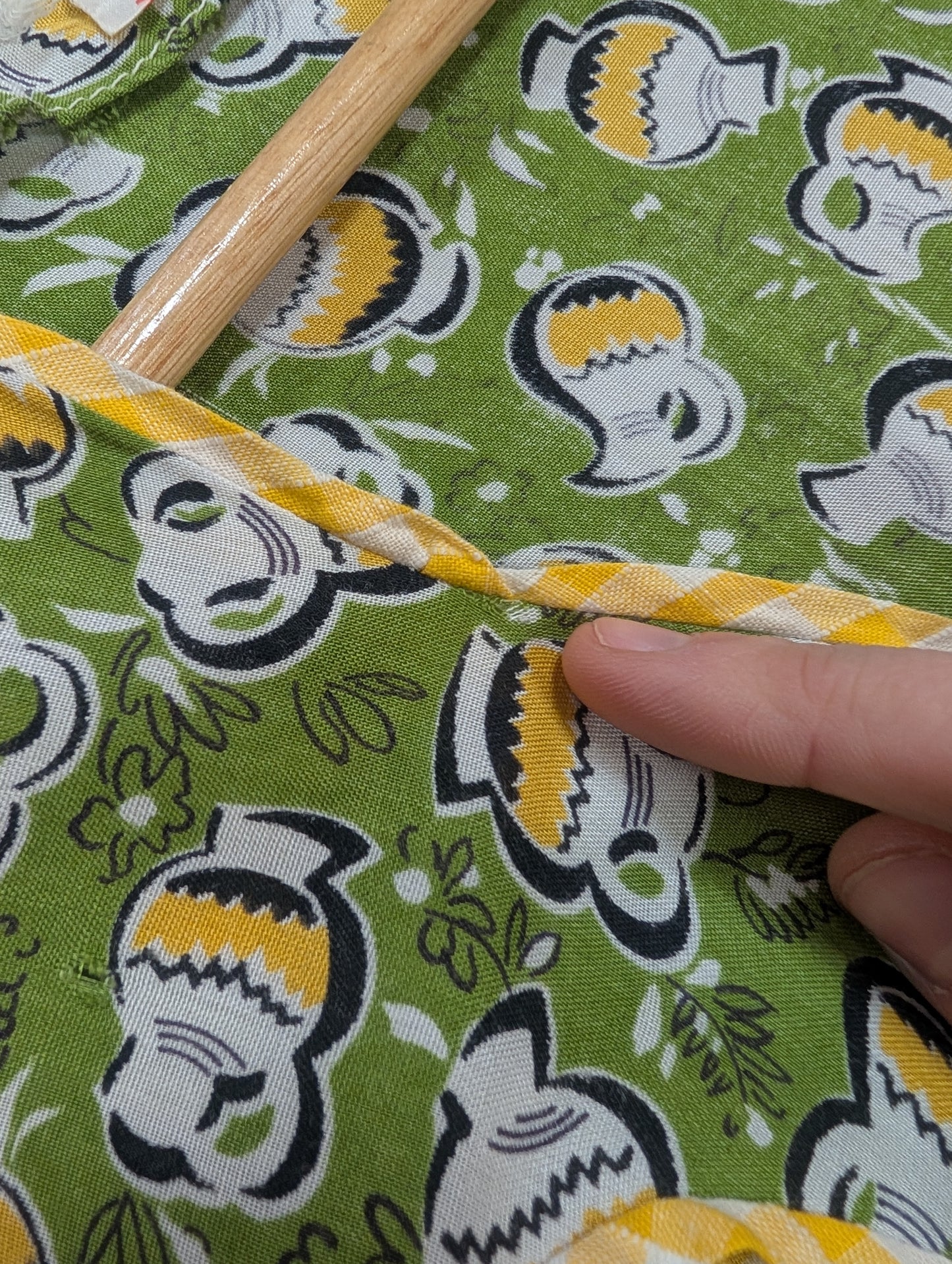 1970s Miss Mouse green & yellow novelty print dress - S/8