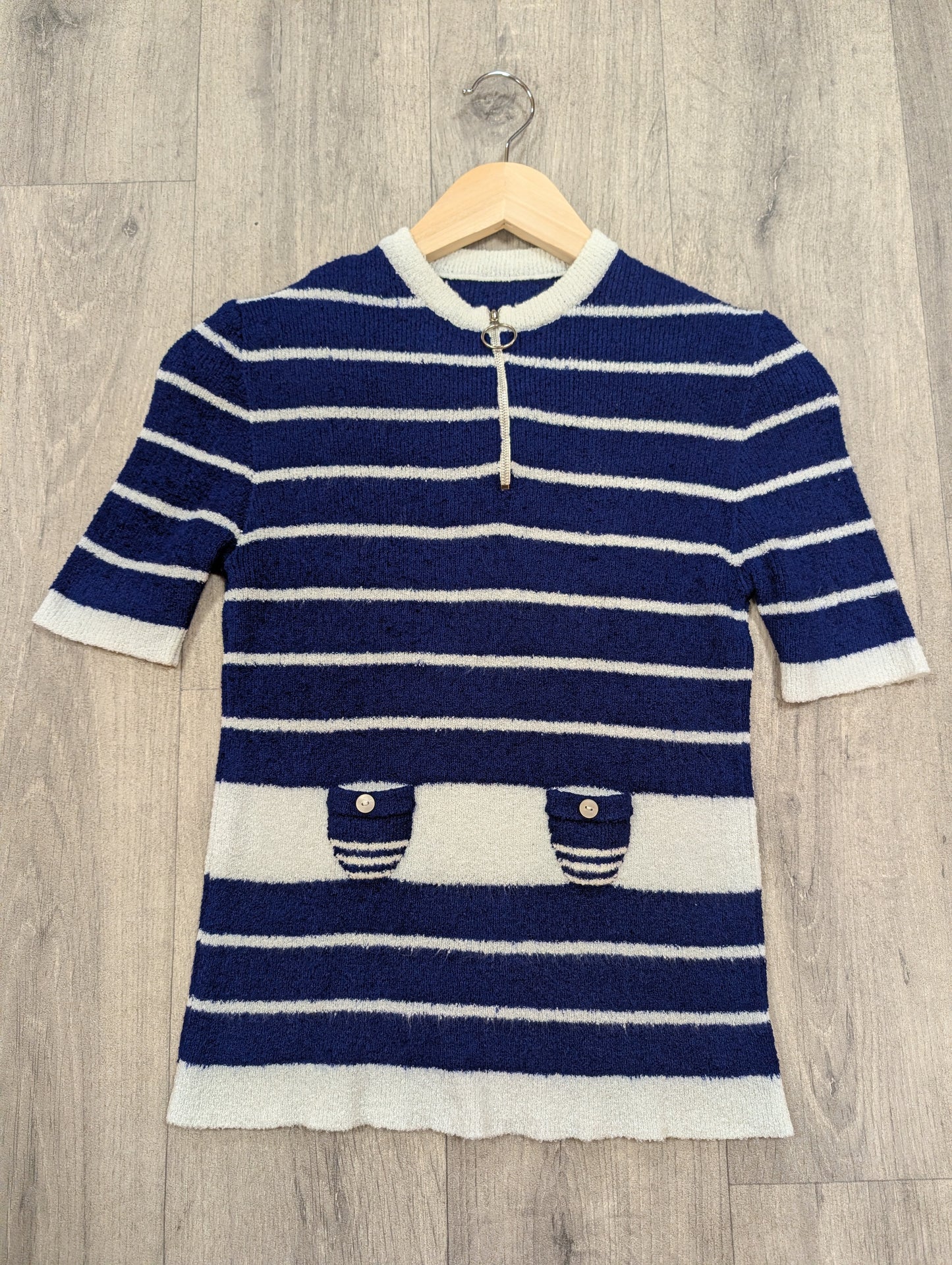 1960s navy & white knit top - XS/S