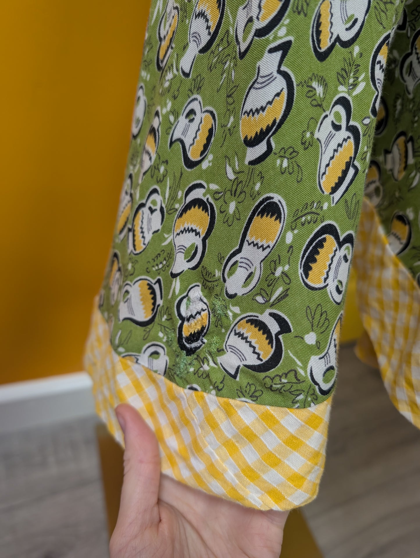 1970s Miss Mouse green & yellow novelty print dress - S/8