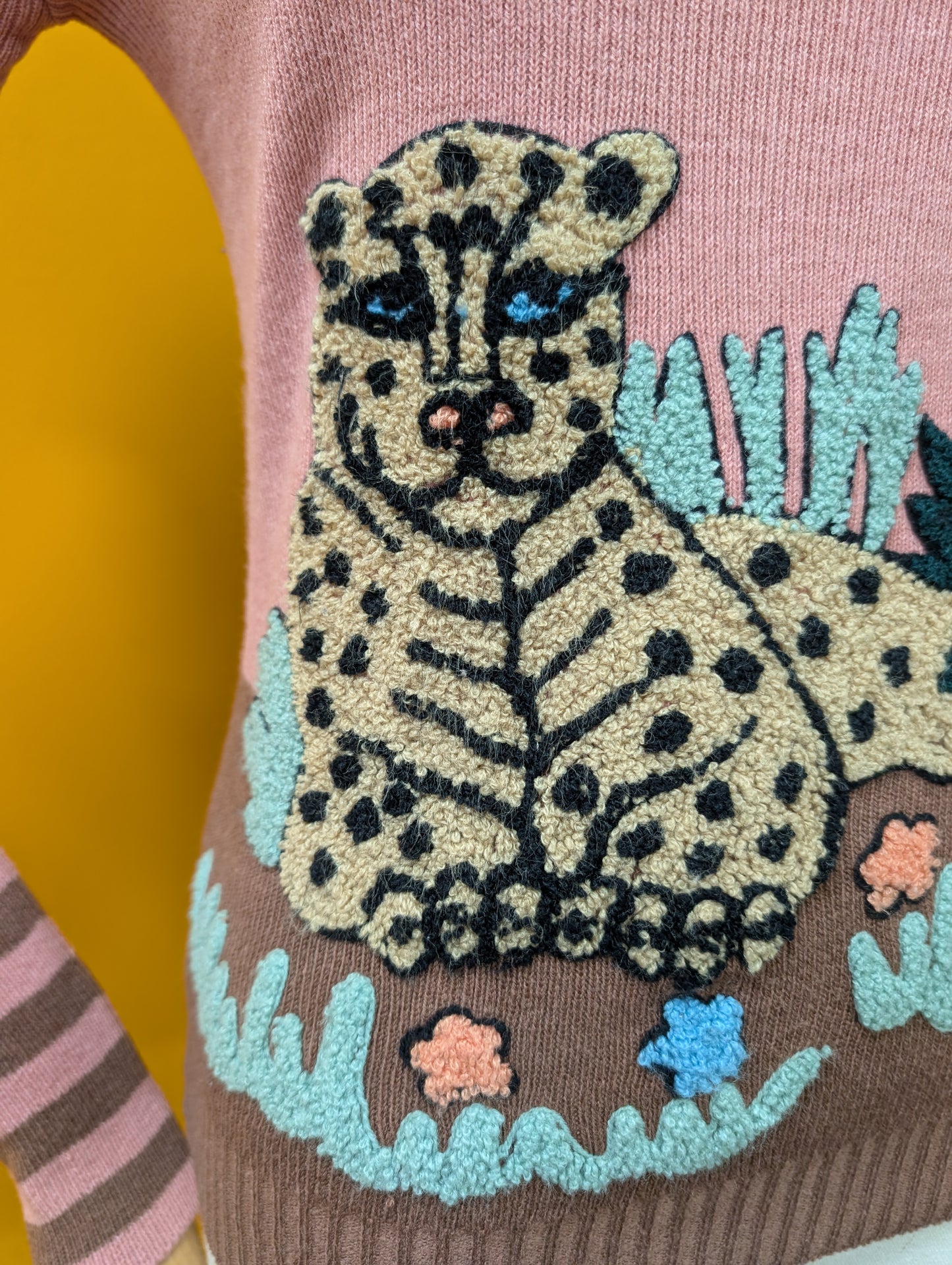 1970s acrylic cheetah/cat jumper - XS