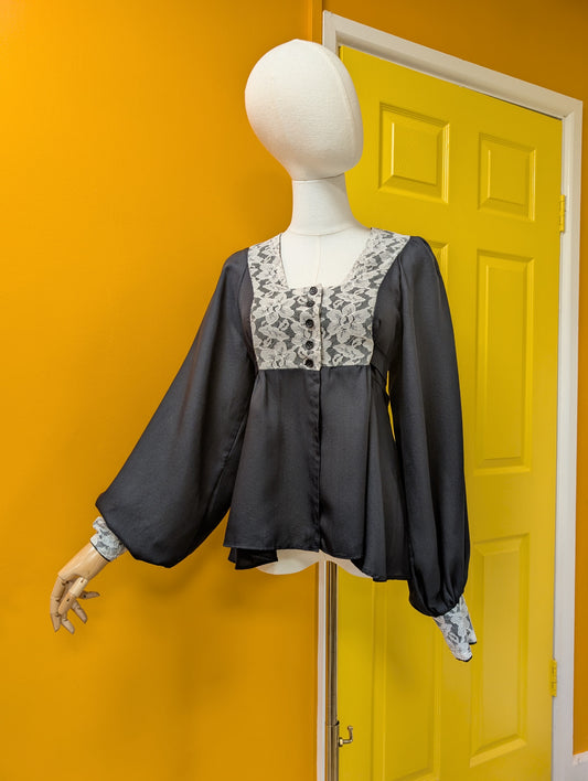 1970s C&A black blouse with white lace - S/8/10
