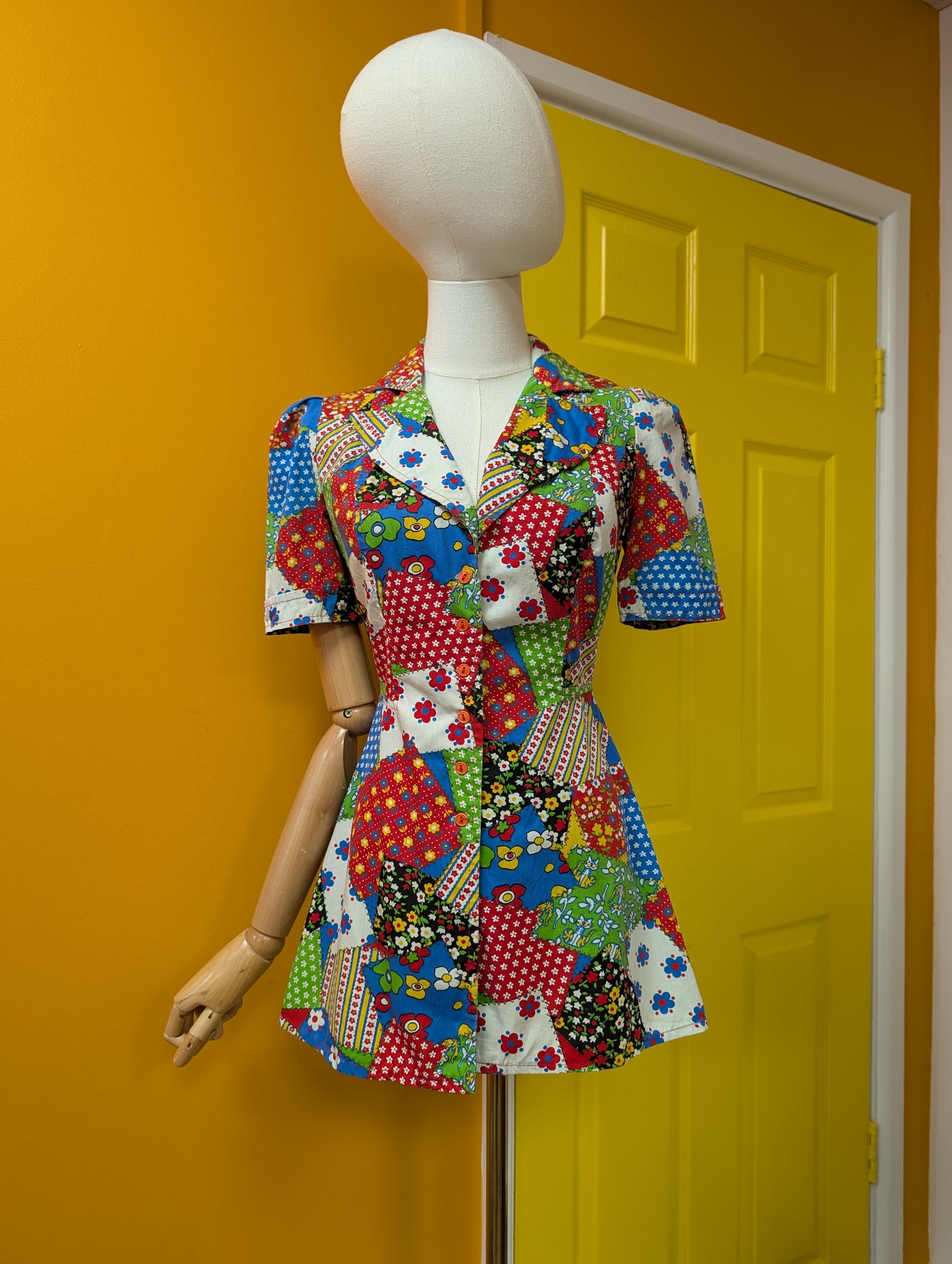 1970s Louis Caring novelty patchwork print - XS