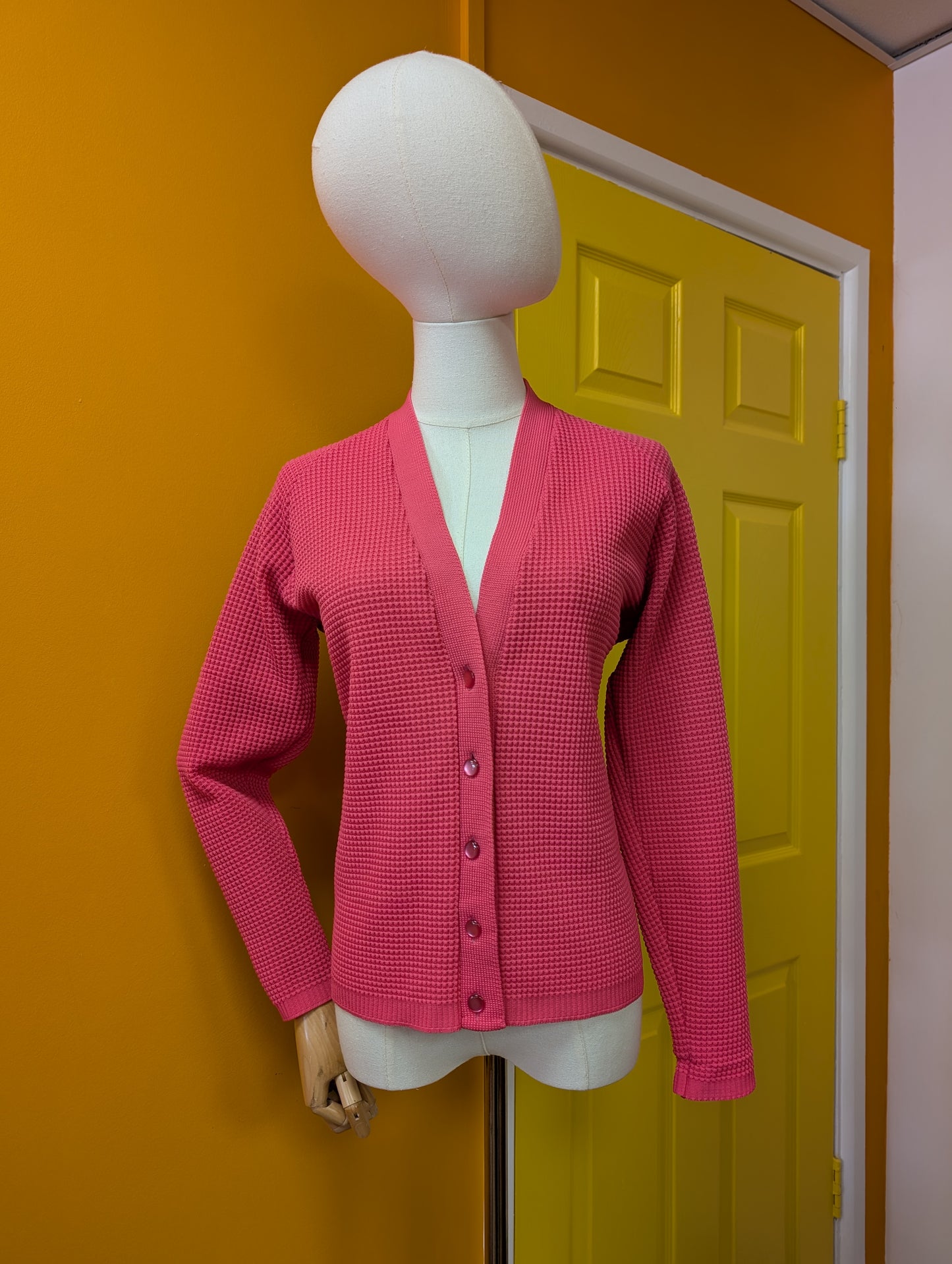 1960s pink crimplene cardigan - S/M