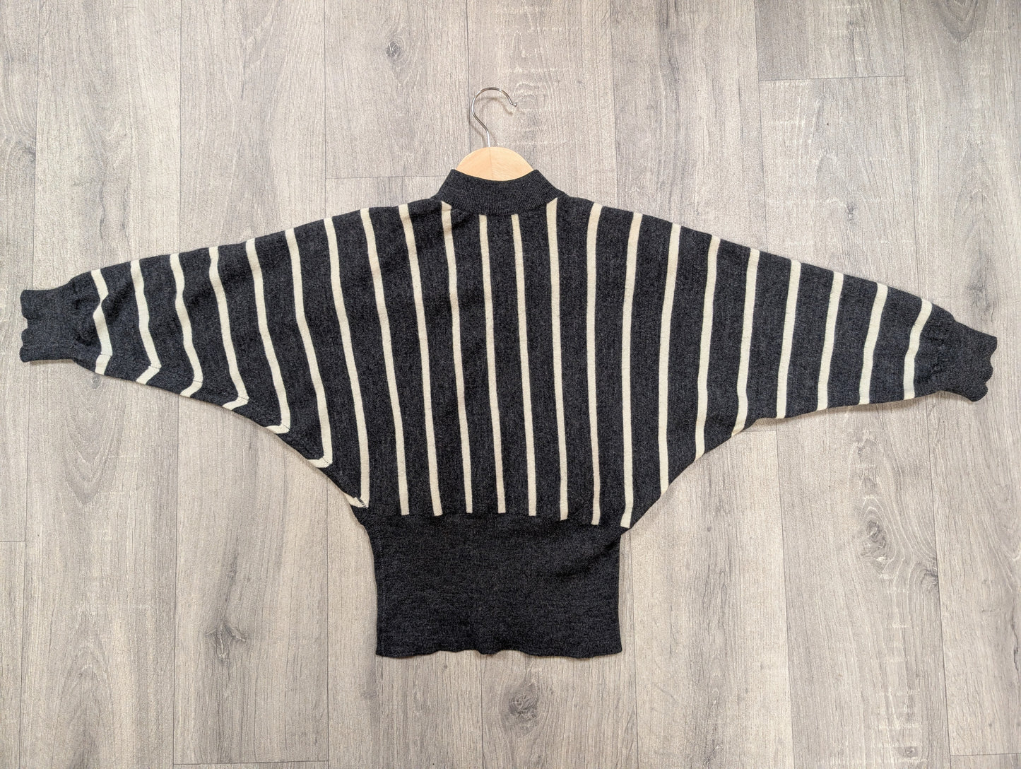 John Laing pure new wool striped batwing jumper - XS