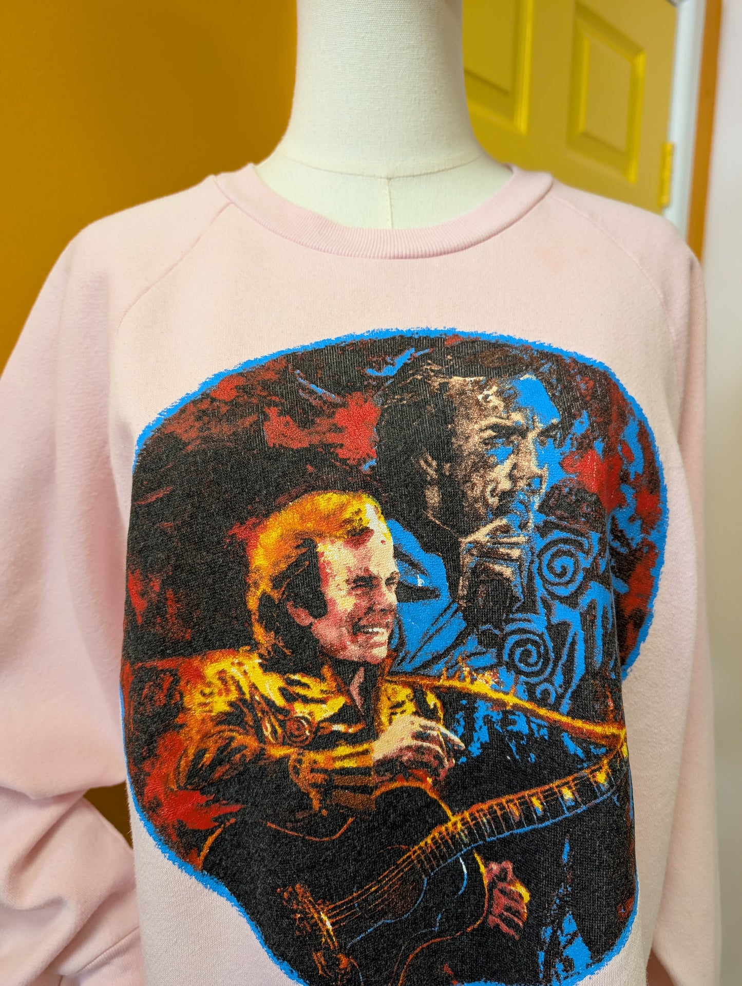 1992 Neil Diamond In the Round sweatshirt