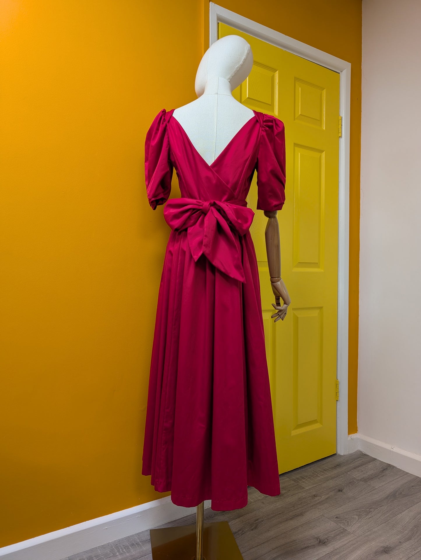 1980s Laura Ashley pink dress with belt - S/10