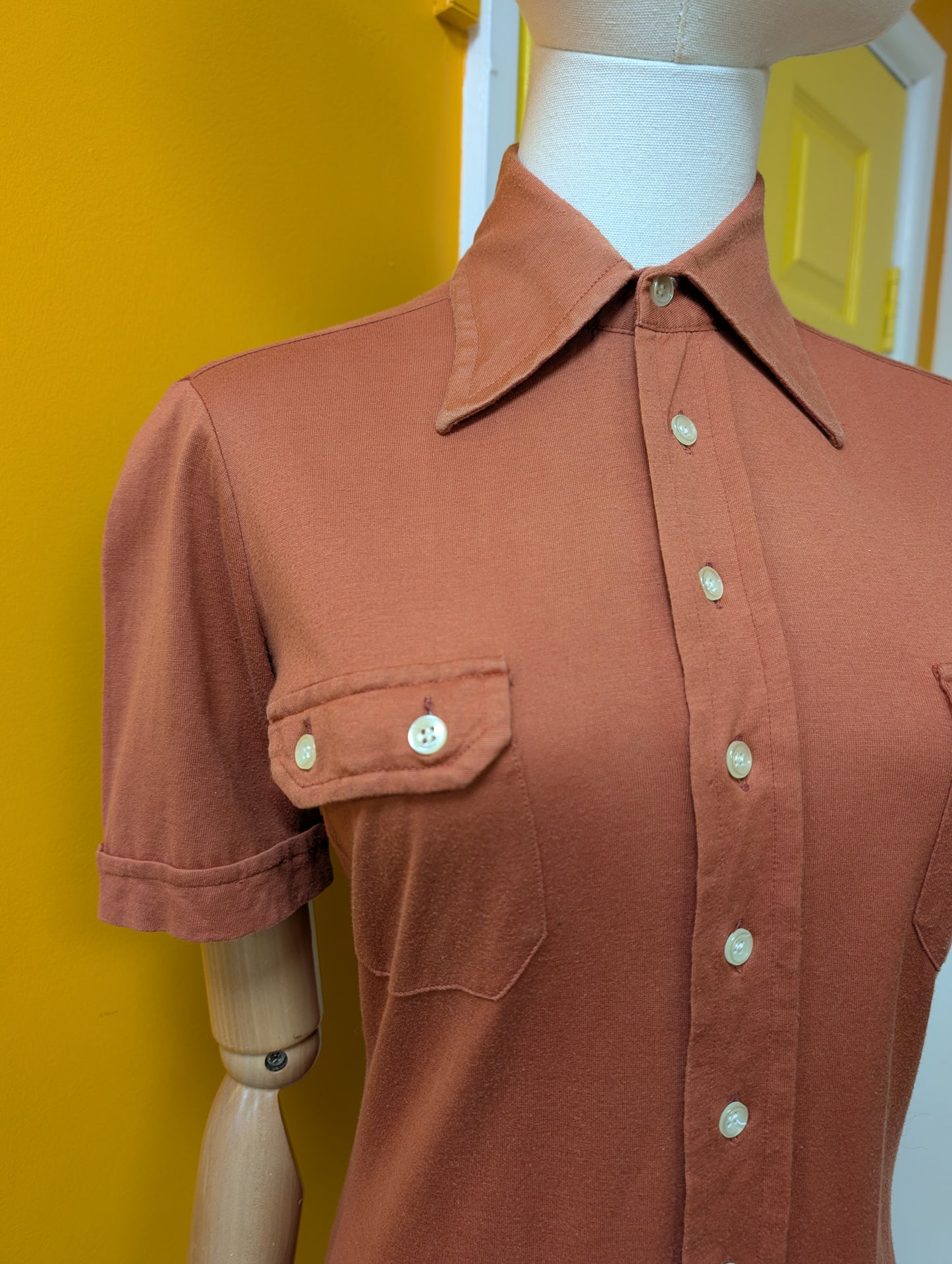 1970s shirt - XS