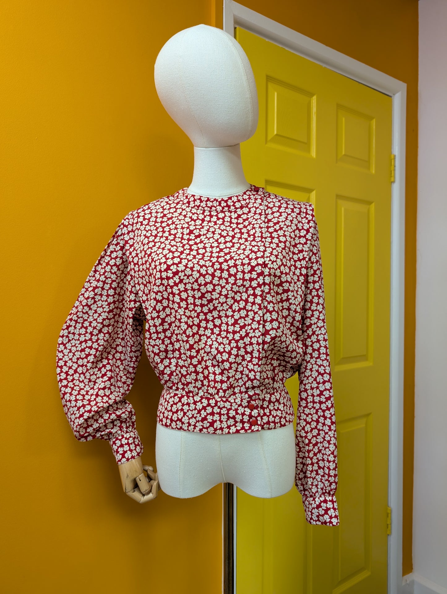 1980s Windsmoor red floral blouse with scarf - S/M