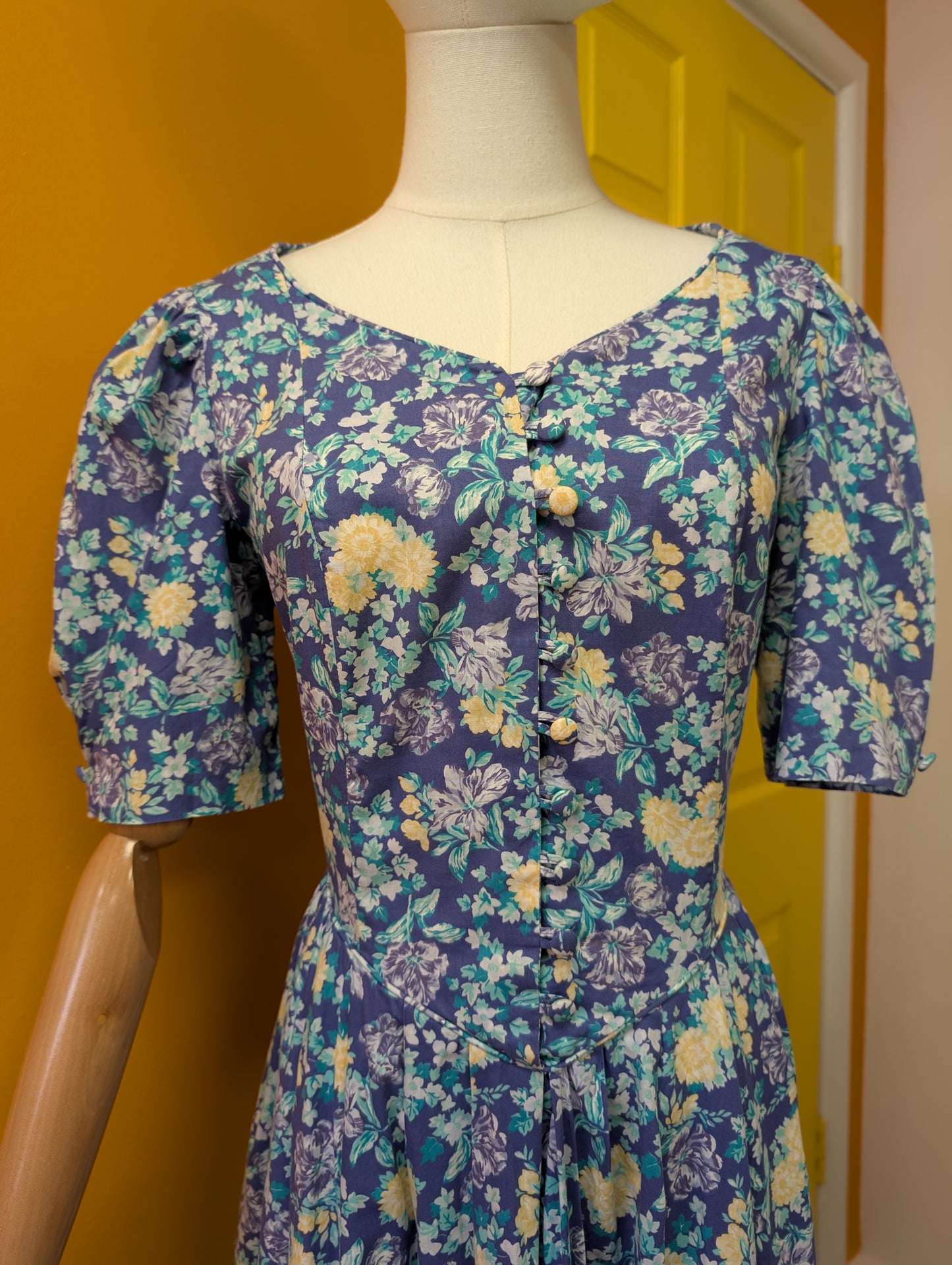 1980s Laura Ashley blue floral cotton dress - M/12