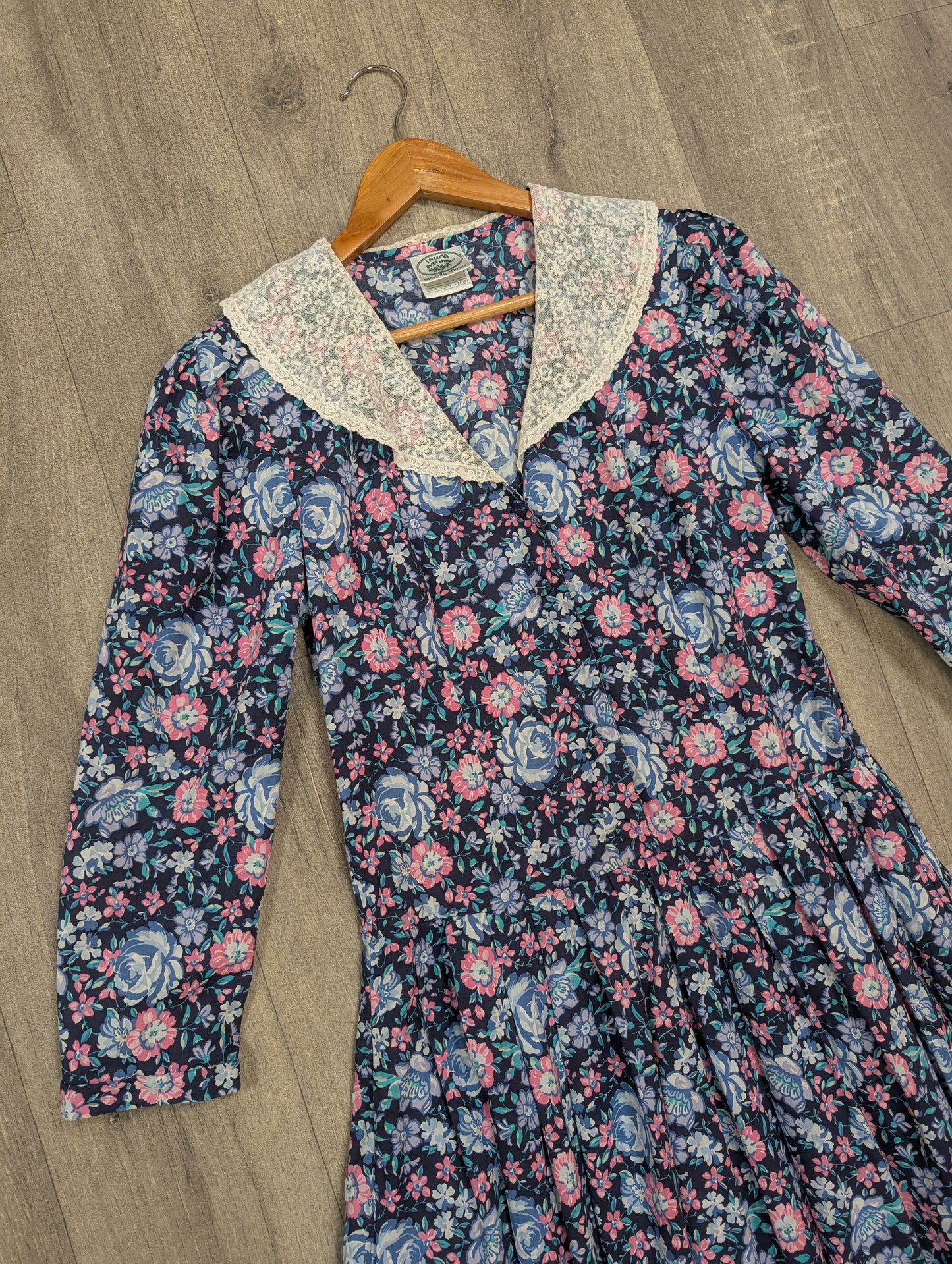 1980s Laura Ashley blue floral lace collar dress - S/10