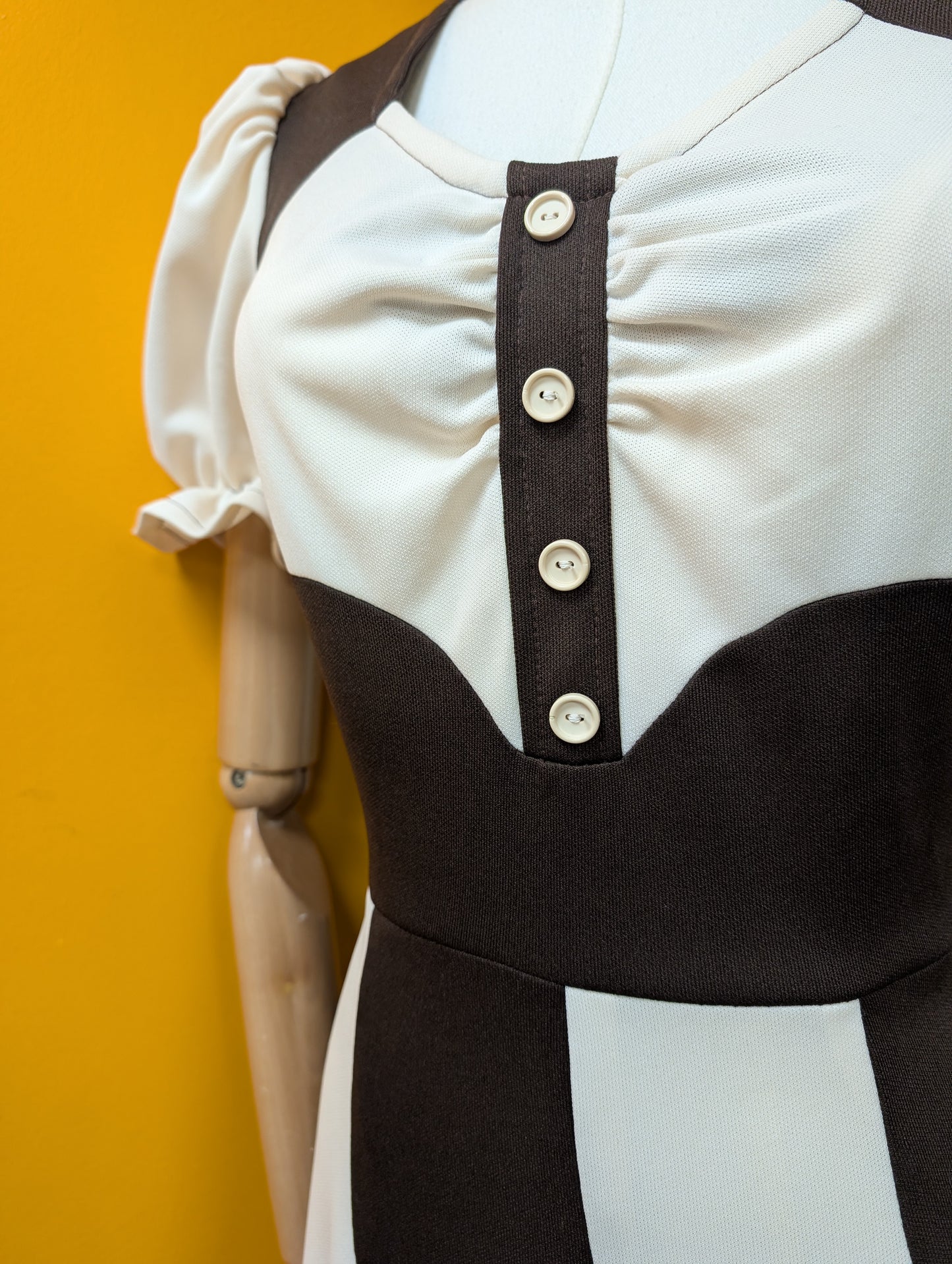 1970s brown & white swirl maxi dress - S/8