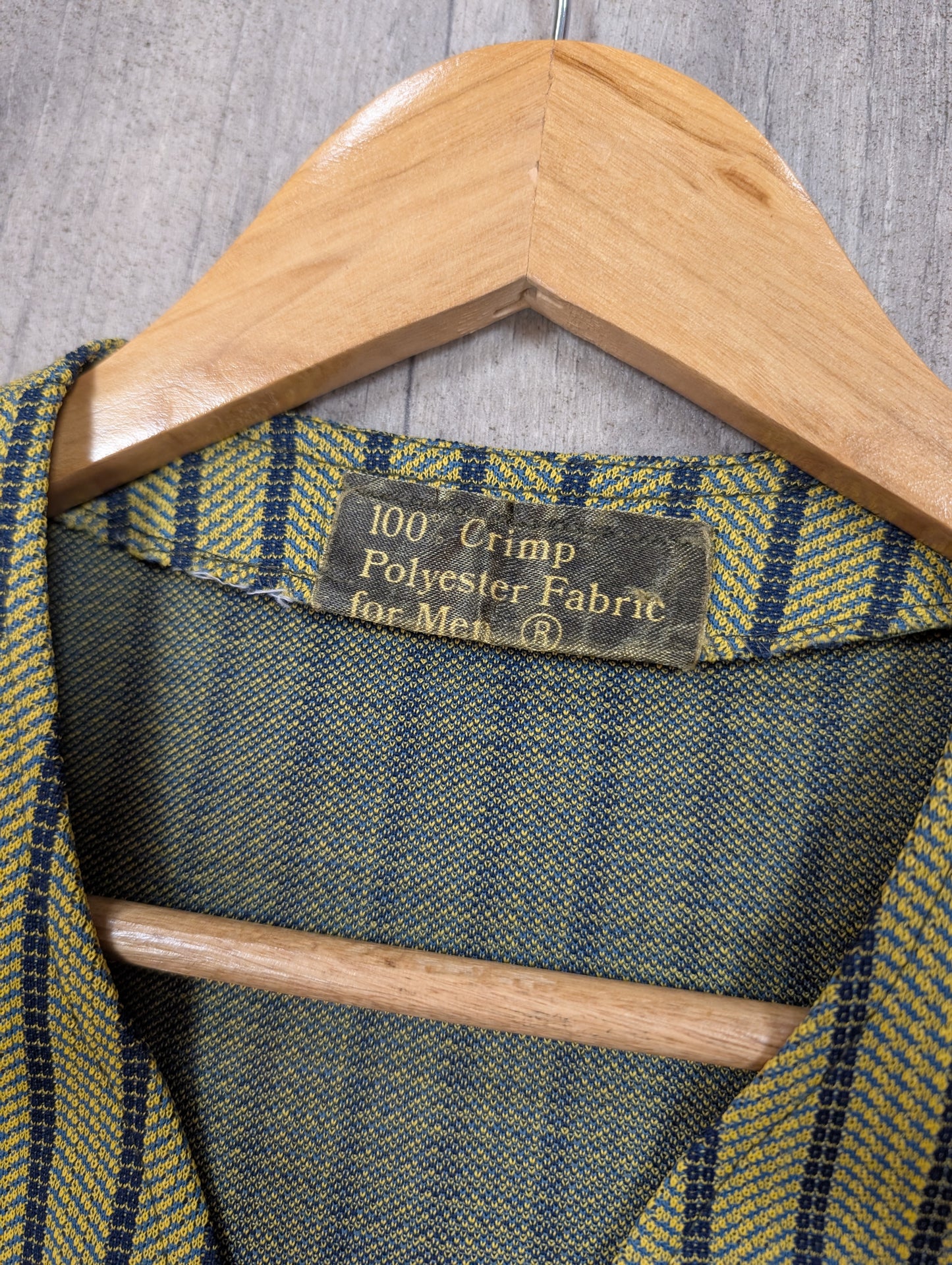 1960s men's crimplene vest