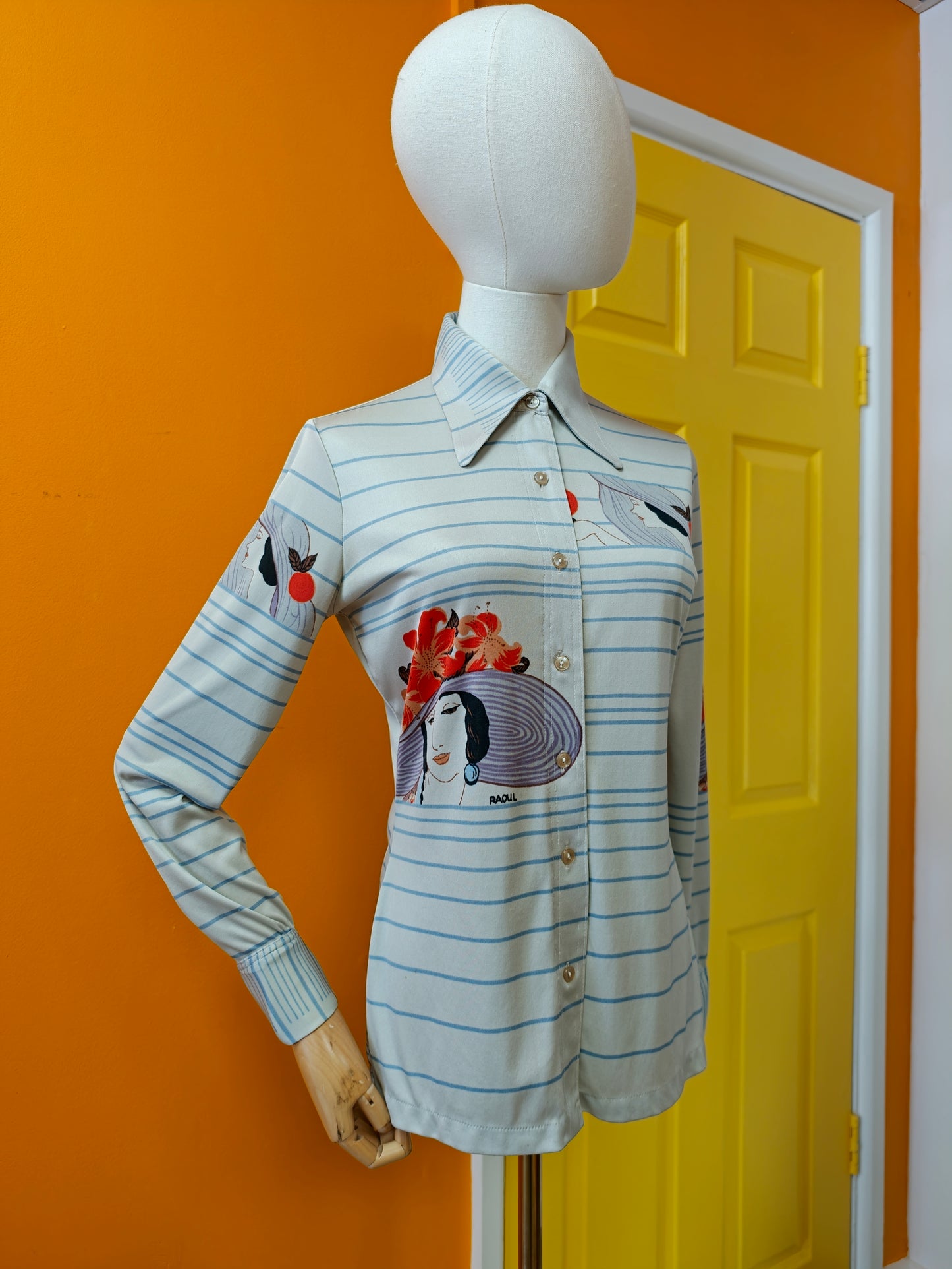 1970s novelty Helen Dryden print dagger collar shirt - S