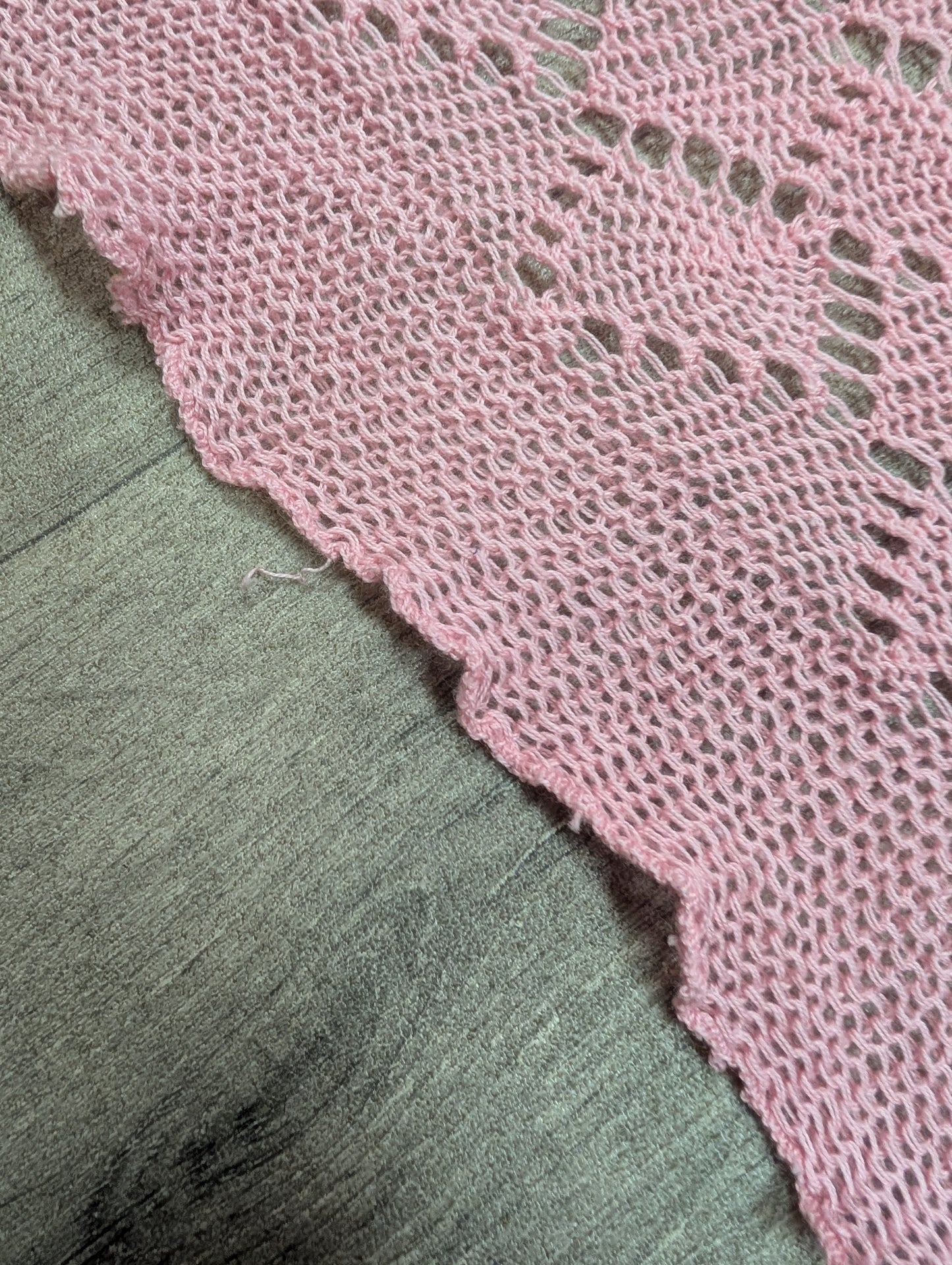 80s/90s Laura Ashley pink cotton shawl/scarf