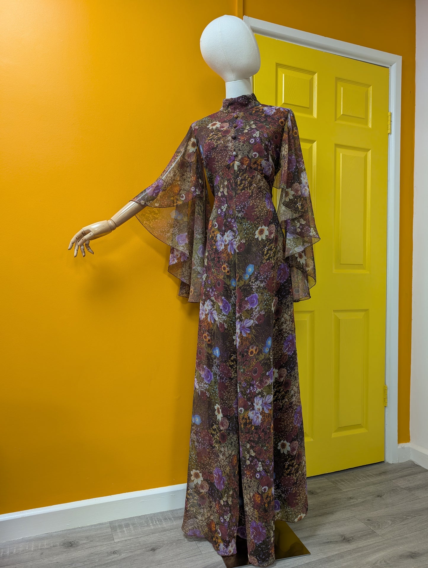 1970s Karida floral maxi dress - M/12