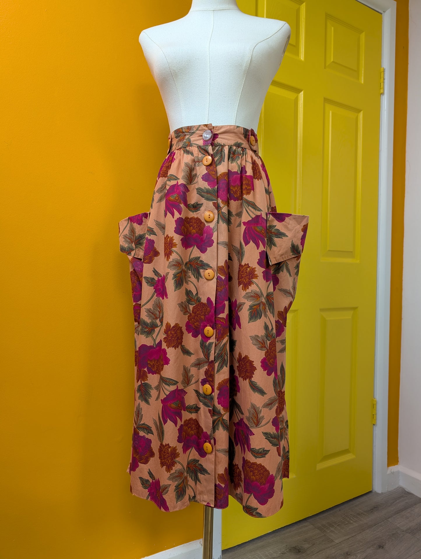1980s Daniel D floral cotton skirt - 26" waist