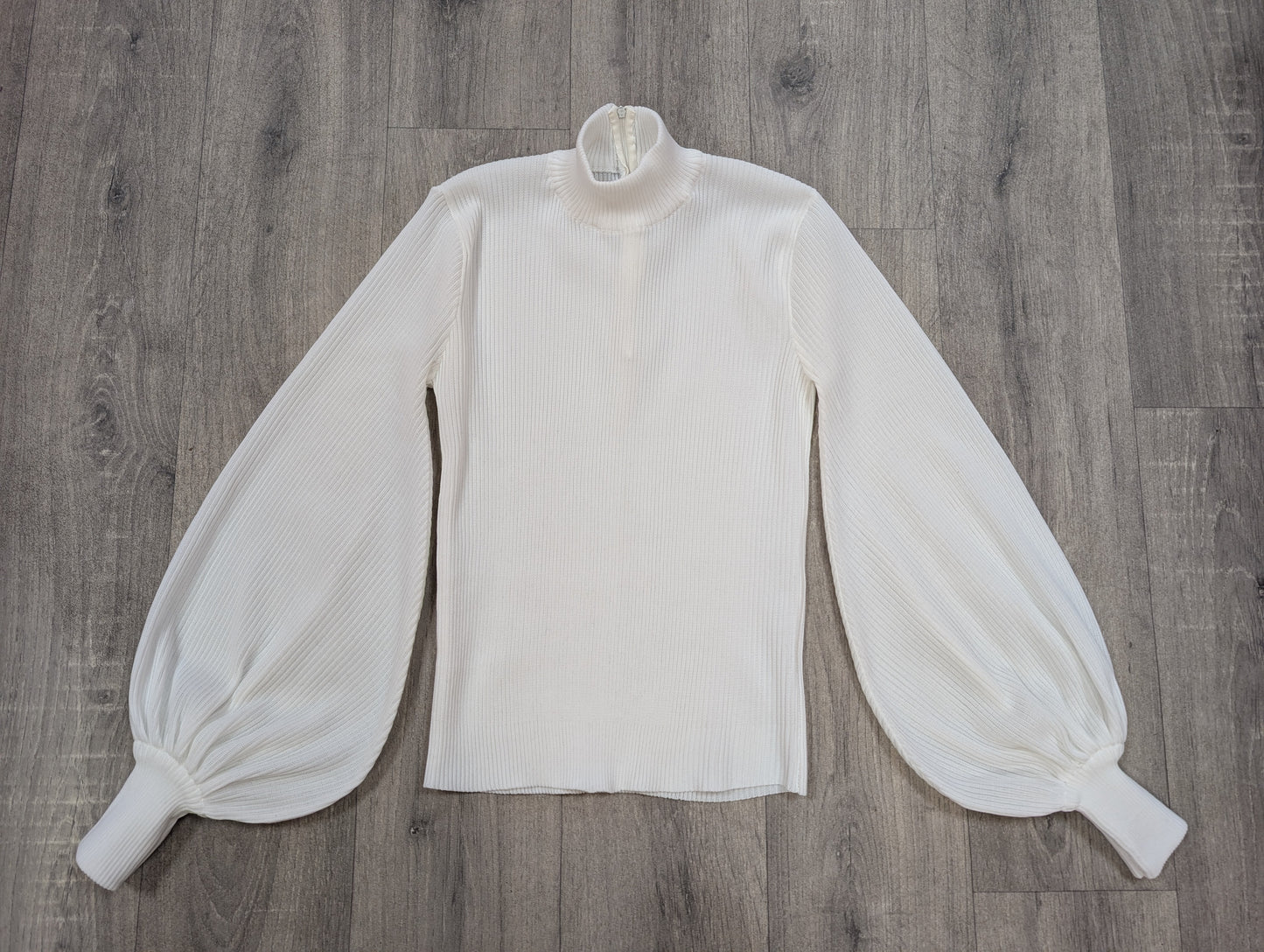 1970s Jersey Masters white bishop sleeve top