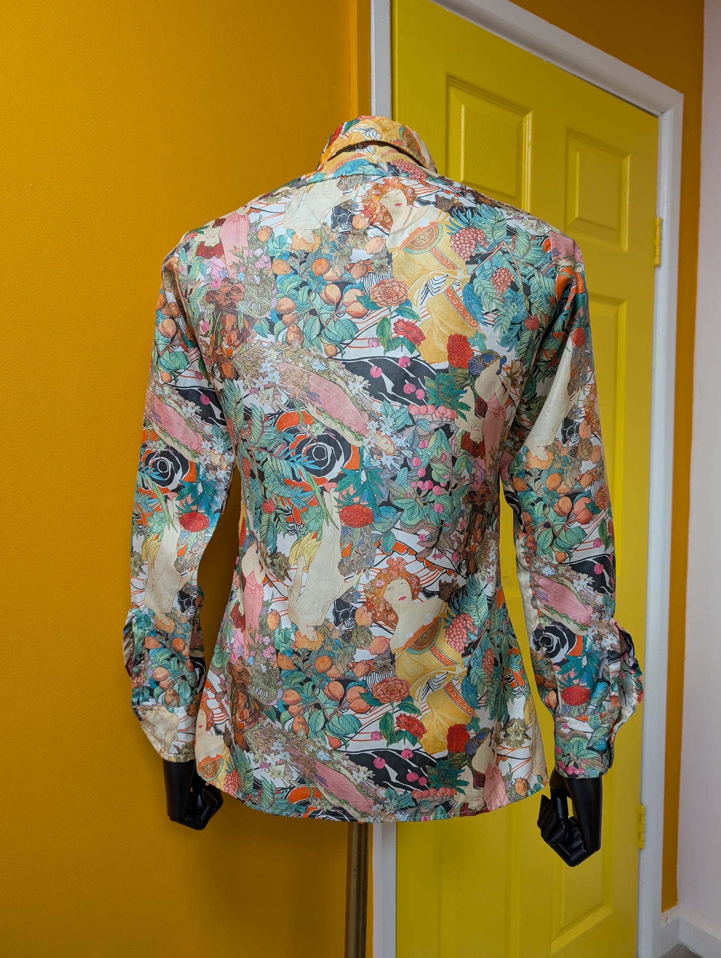 1970s Jason Earl novelty Alphonse Mucha print shirt