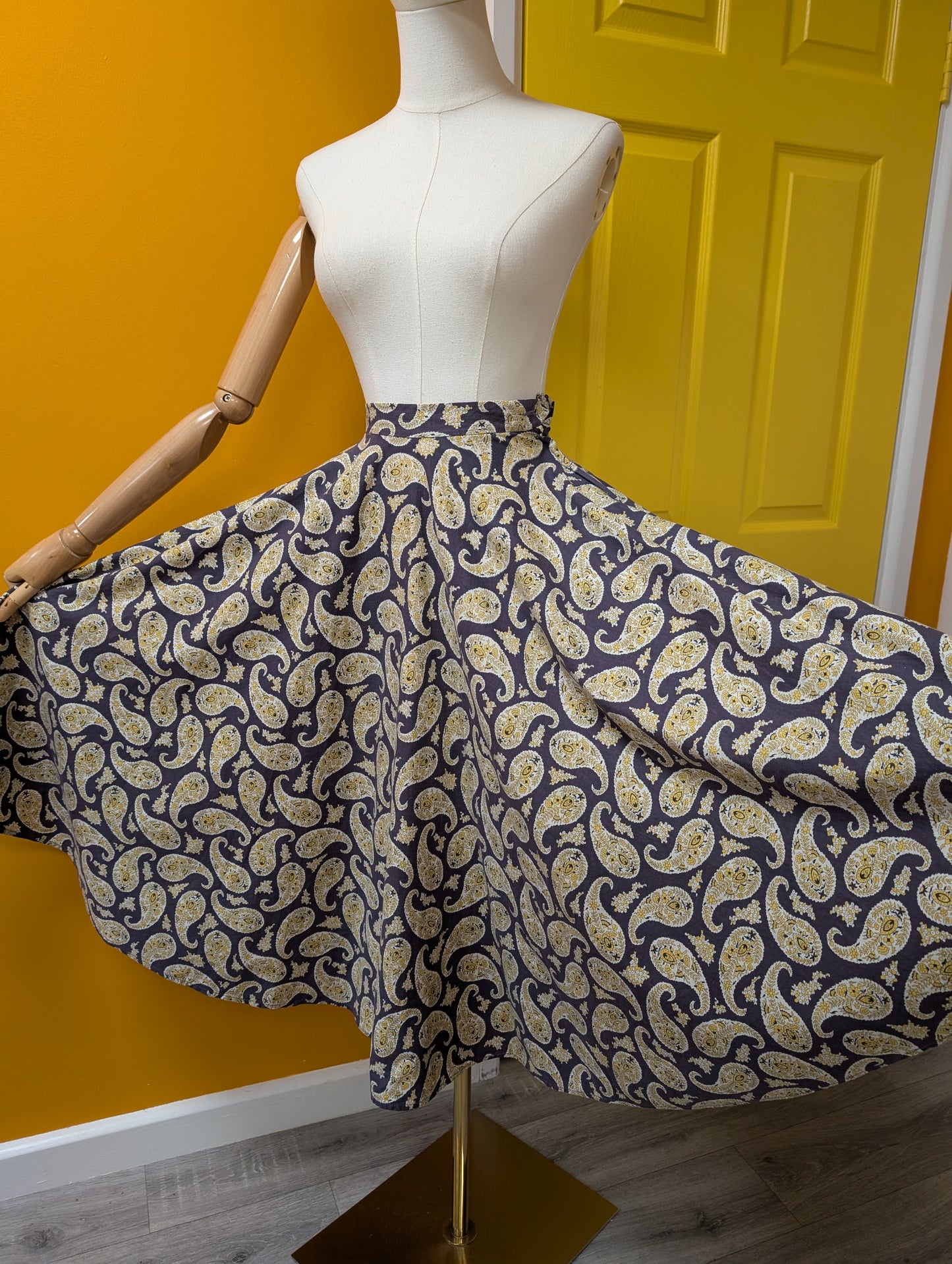 1950s St Michael paisley cotton full circle skirt - 23" waist