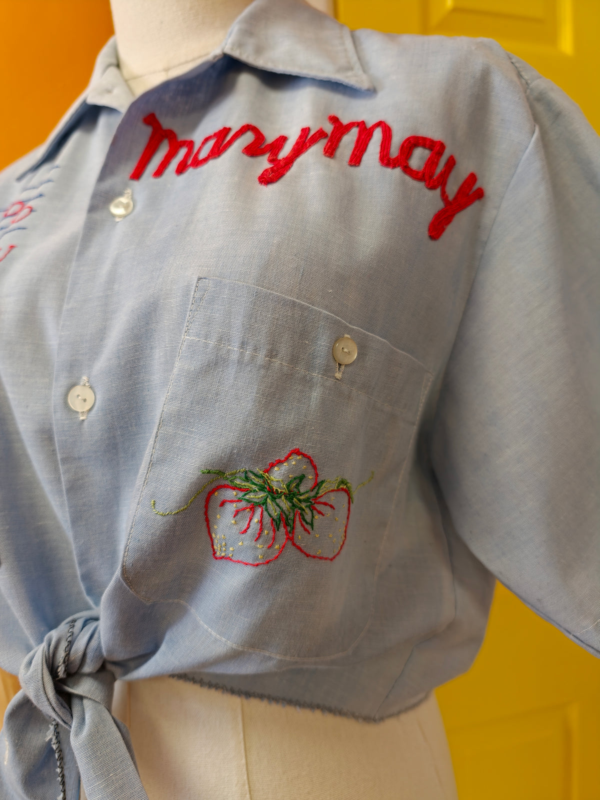 1970s De Colores embroidered & appliquéd tie waist shirt - M