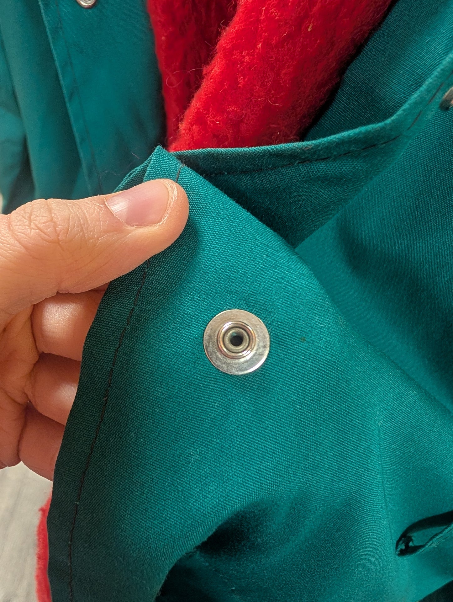 1970s green anorak with red fleece lining - S