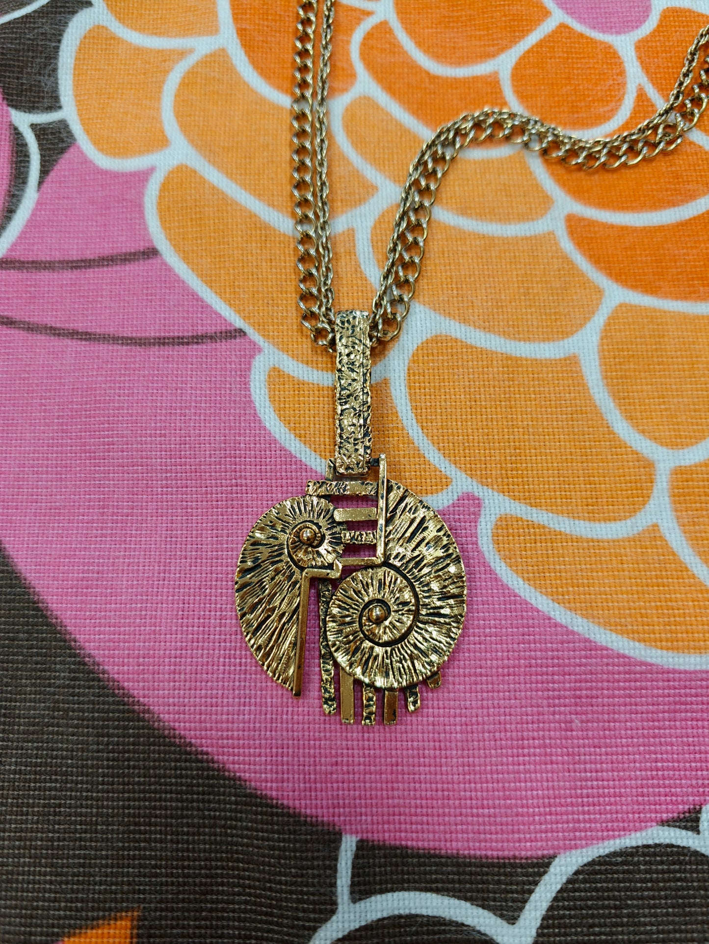 60s/70s gold tone brutalist necklace