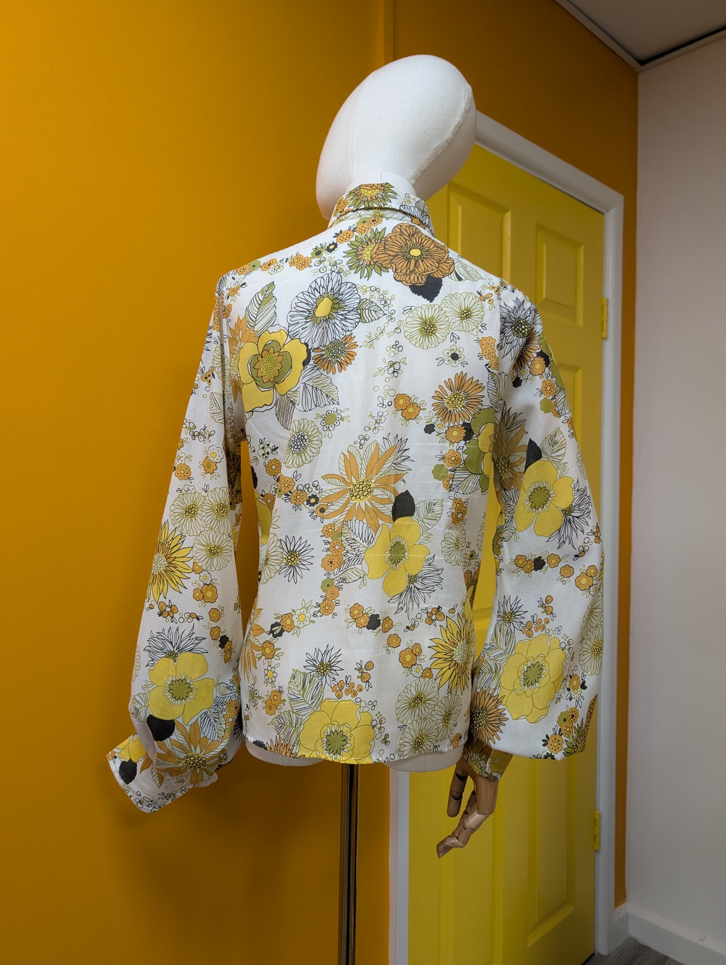 1970s floral dagger collar shirt - M/L