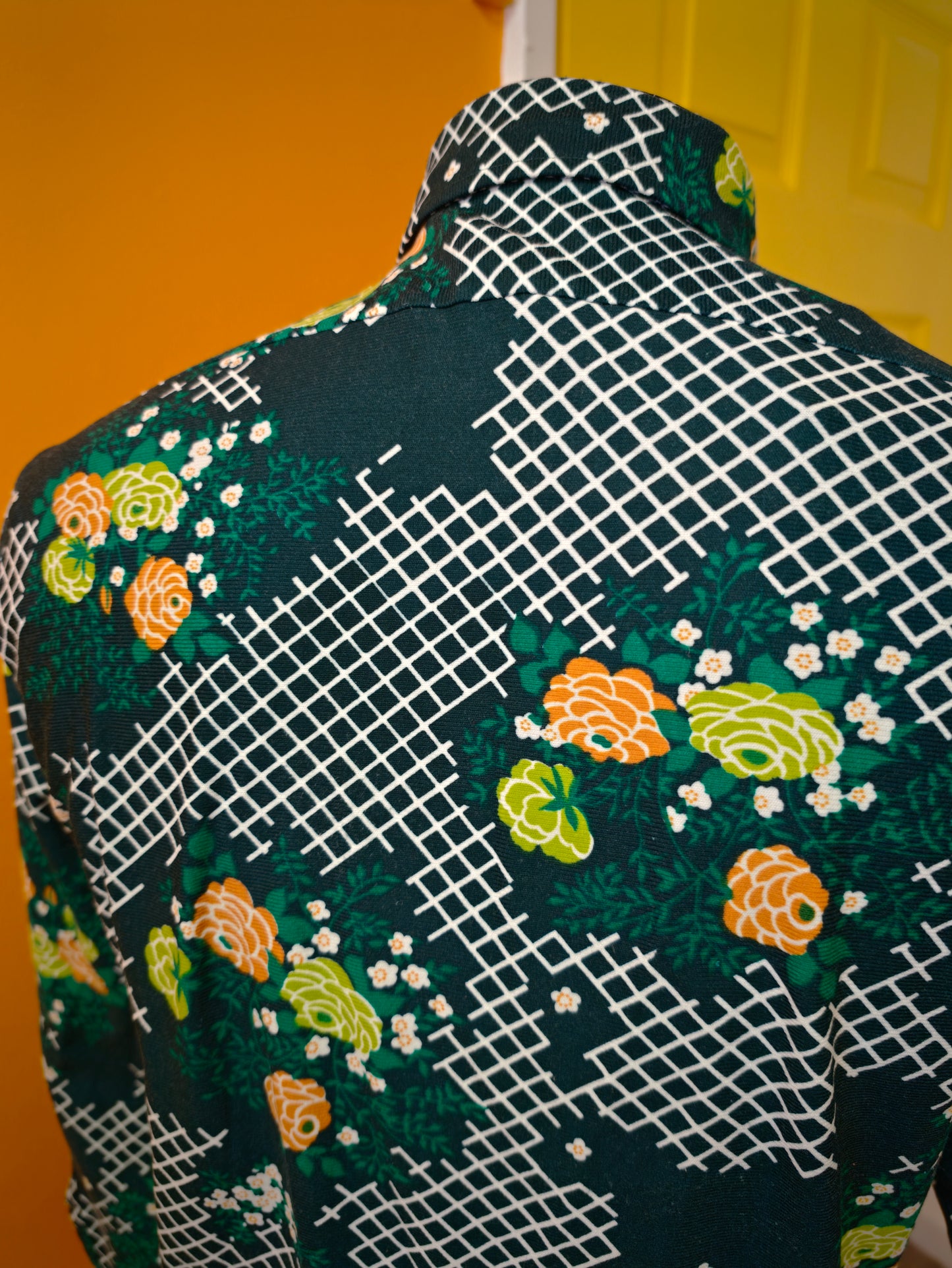 1970s Cellini floral dagger collar shirt