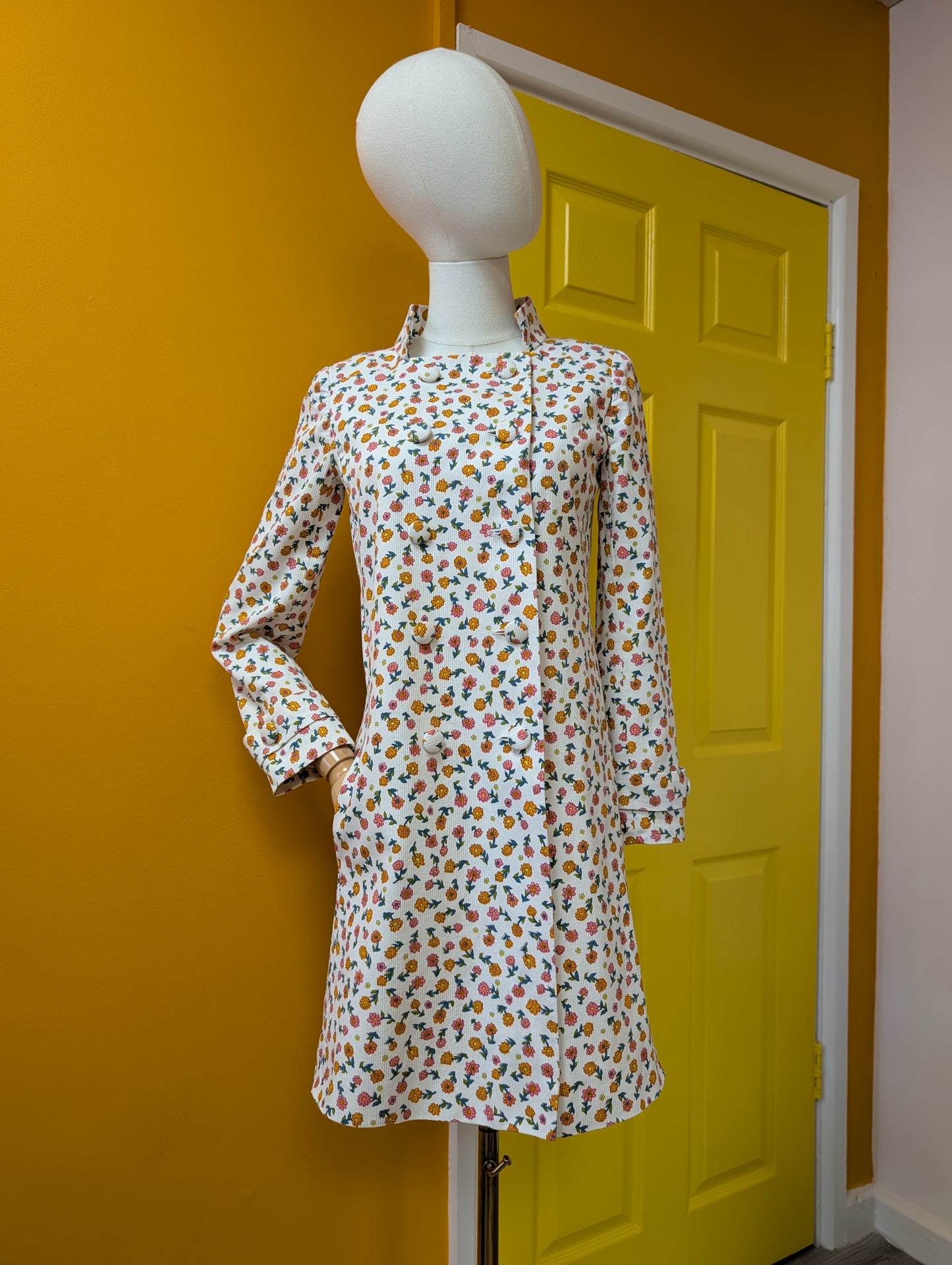 1960s Wallis floral cotton coat - XS