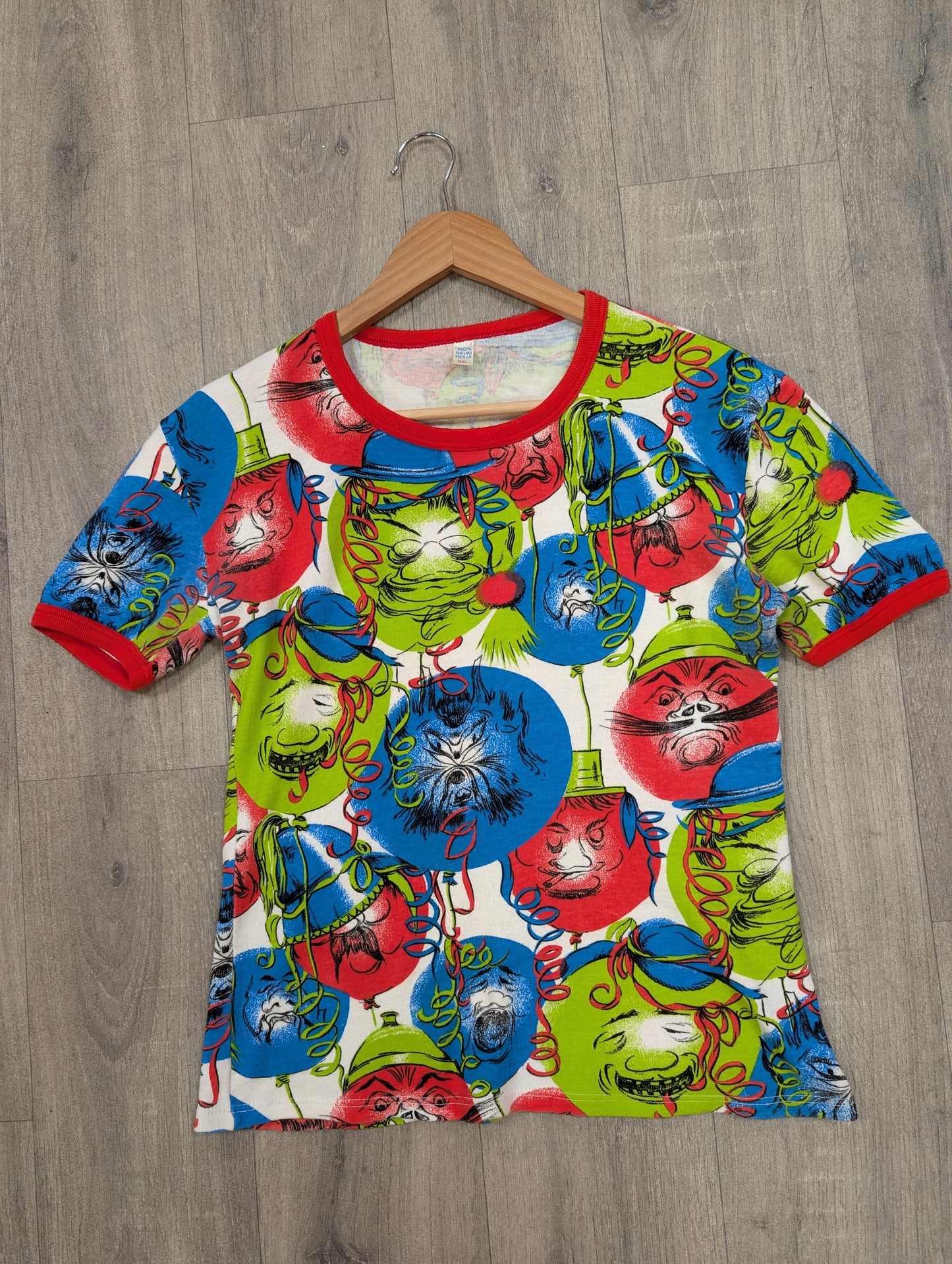 Crazy 1970s novelty balloon print t-shirt