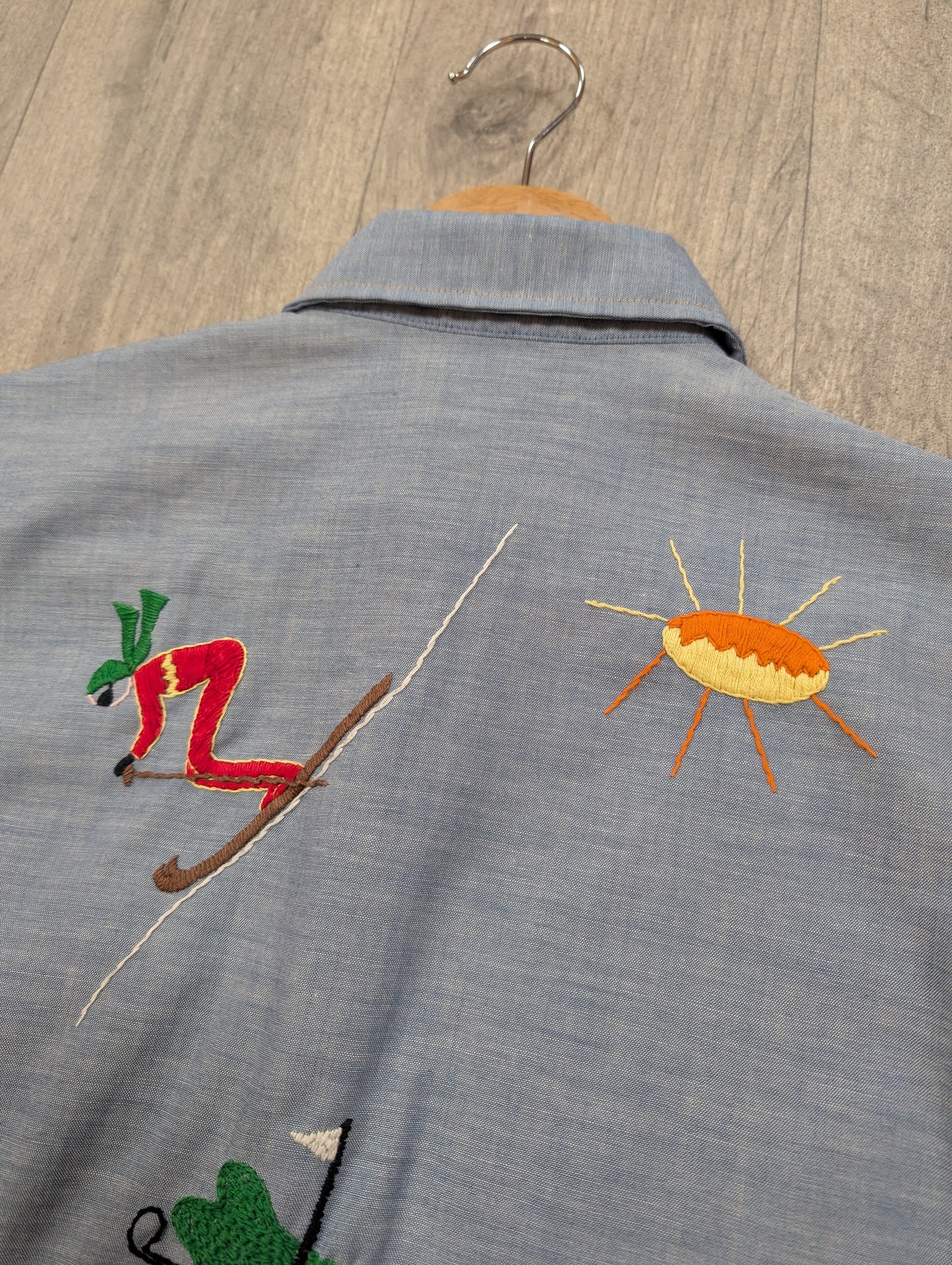 1970s Van Heusen 417 Vanopress embroidered shirt