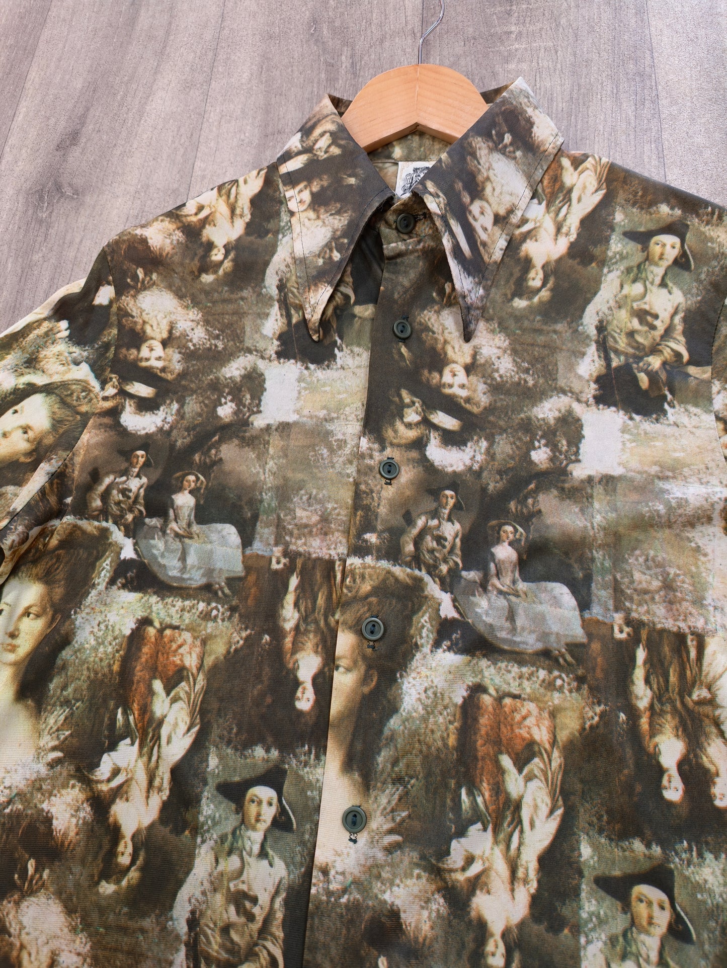 1970s Kennington novelty print dagger collar shirt