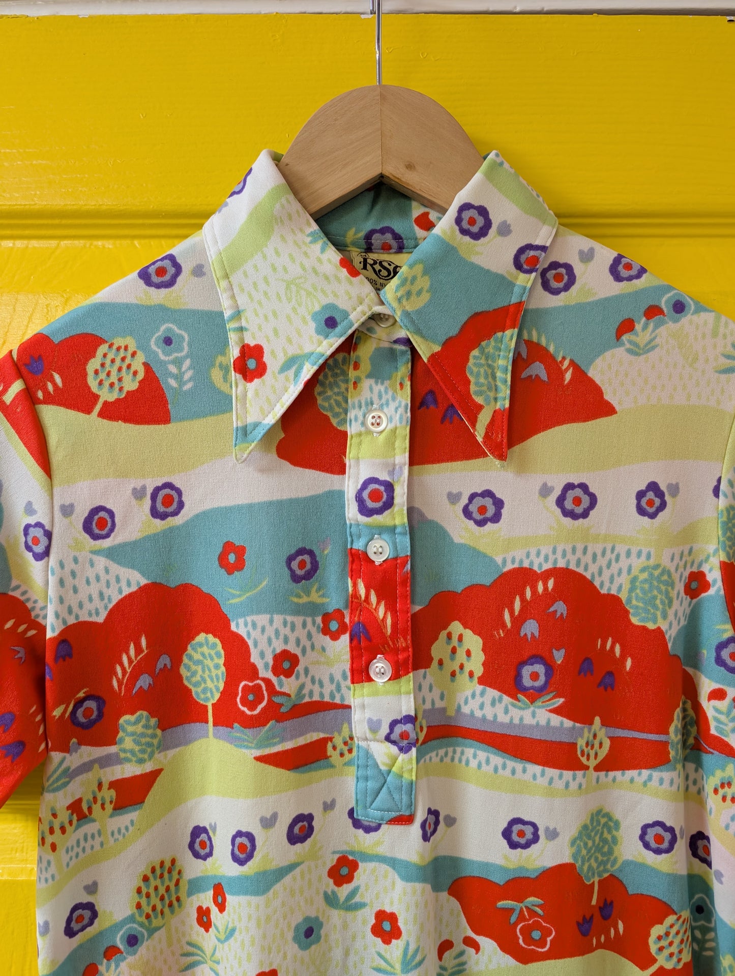 1970s RSC psychedelic novelty print shirt - M