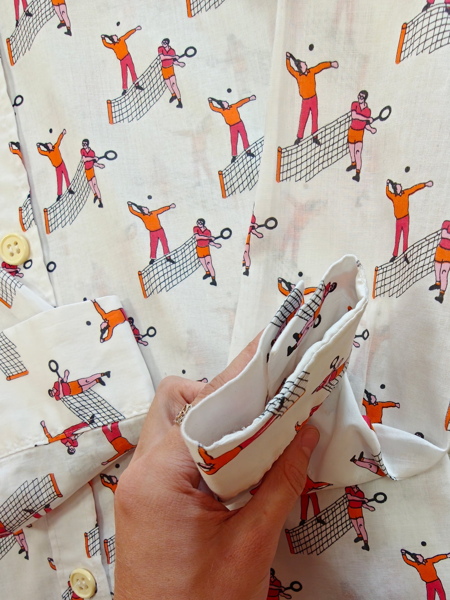 1970s novelty tennis print cotton dagger collar shirt - M
