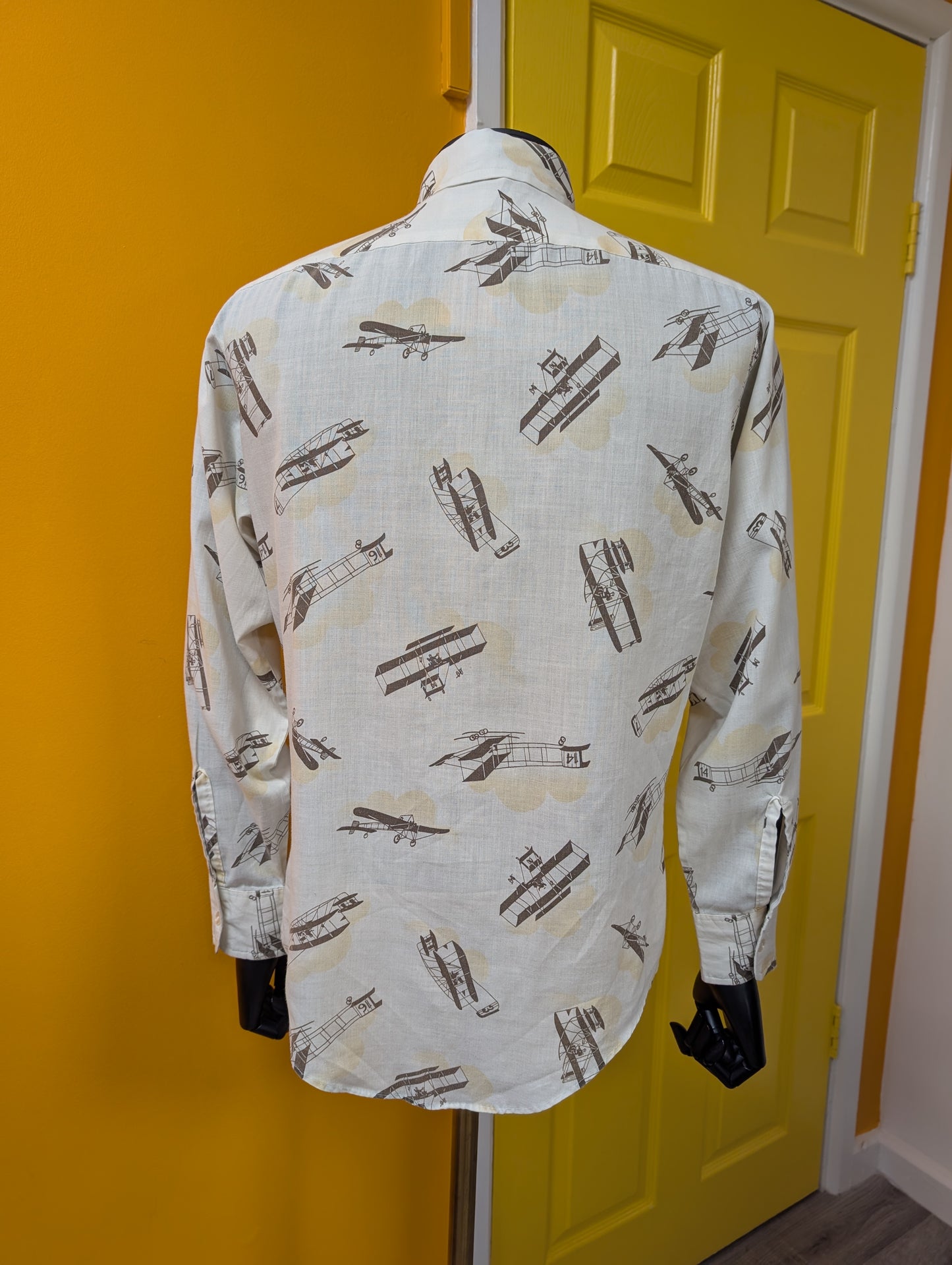 1970s Grants novelty aeroplane print dagger collar shirt