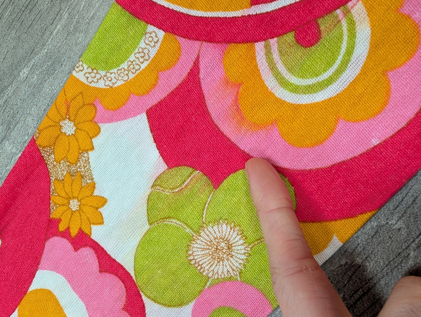 1960s Alistair Cowin psychedelic backless mini dress - S/8