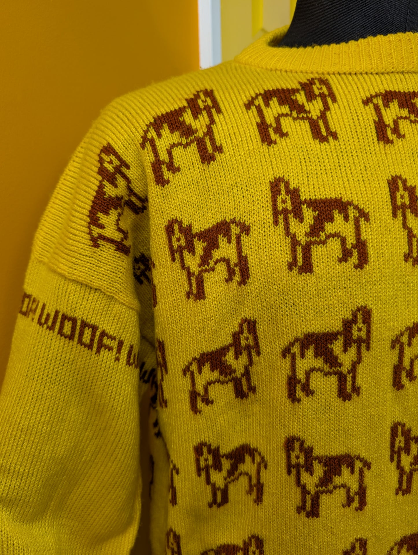 Woof! Yellow knitted dog jumper