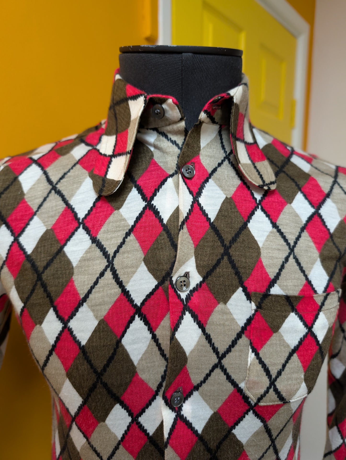 1970s Ranger pink/brown shirt