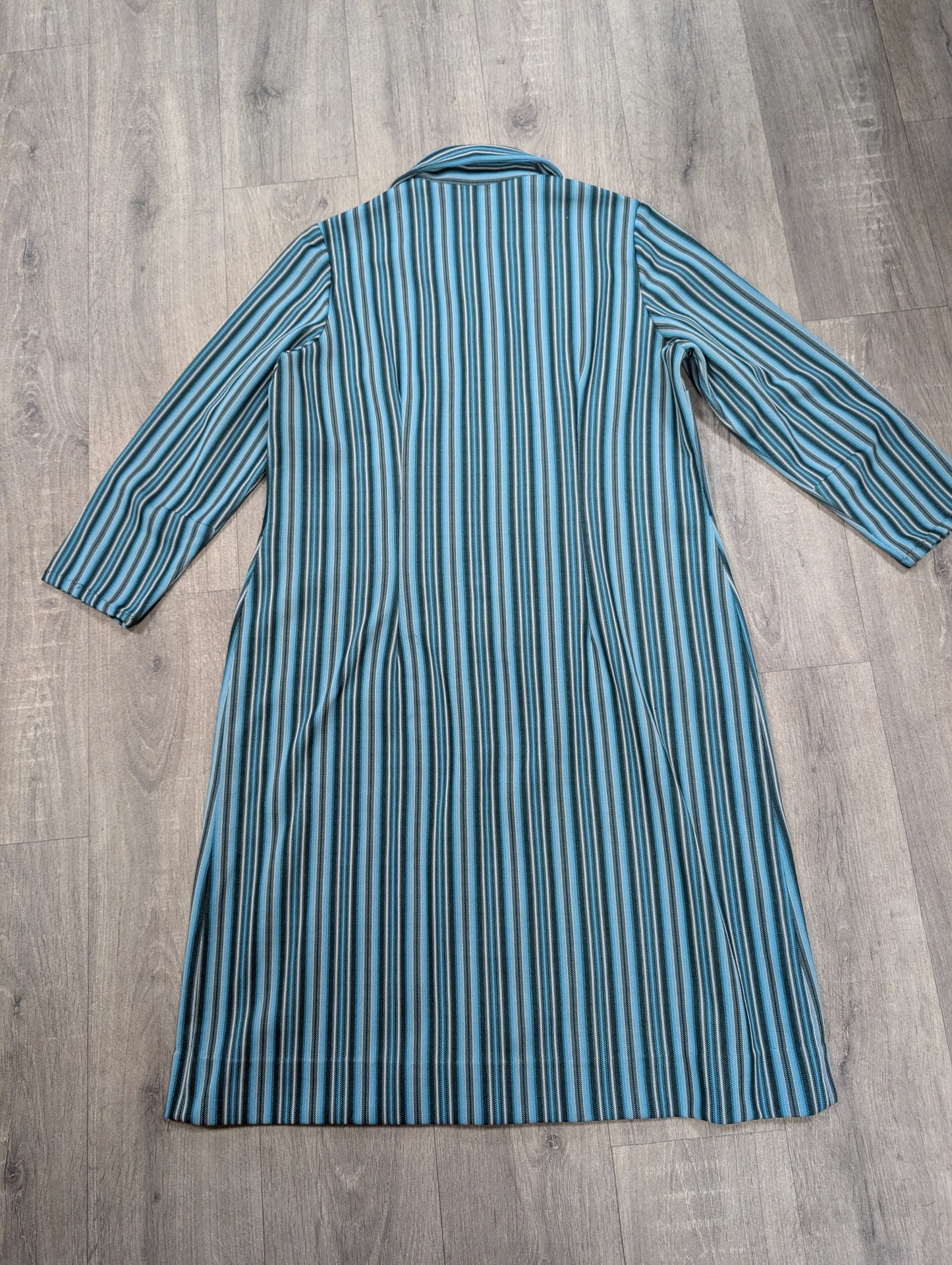 1960s striped crimplene dress - L/18